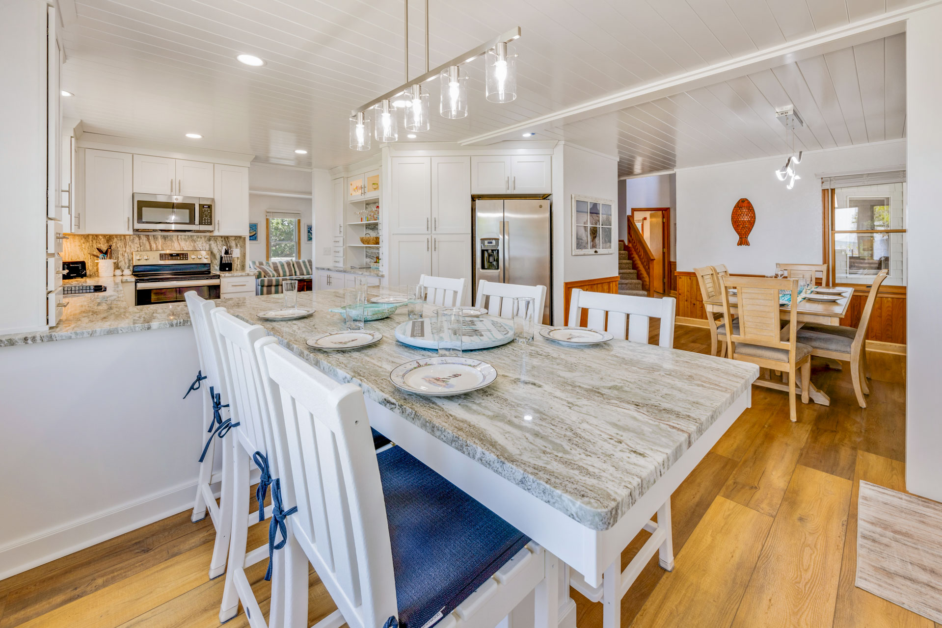 Surf Or Sound Realty 905 Paradise Point Dining Area 3