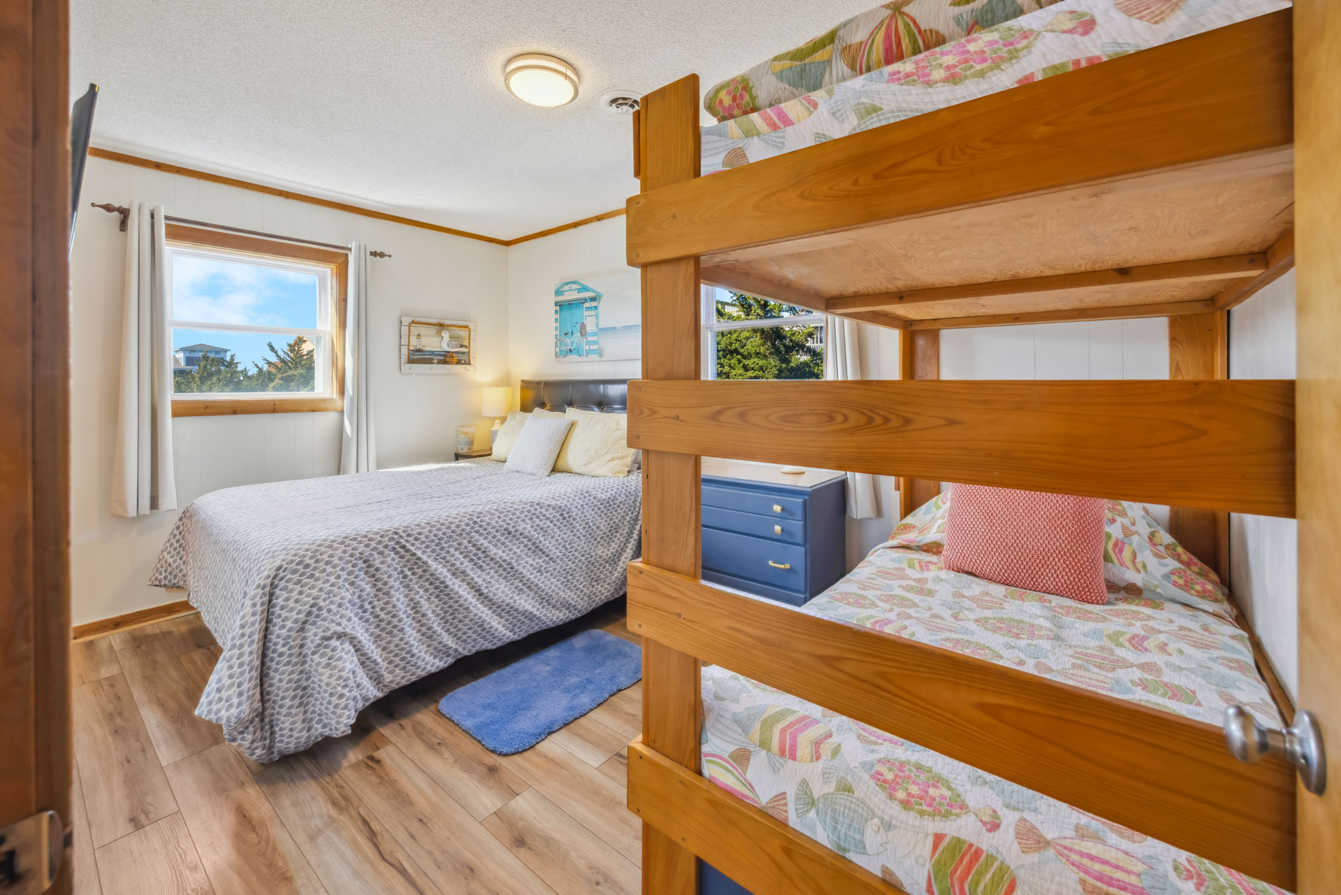 Surf Or Sound Realty 1119 Beach Jam'n Bedroom 4 1