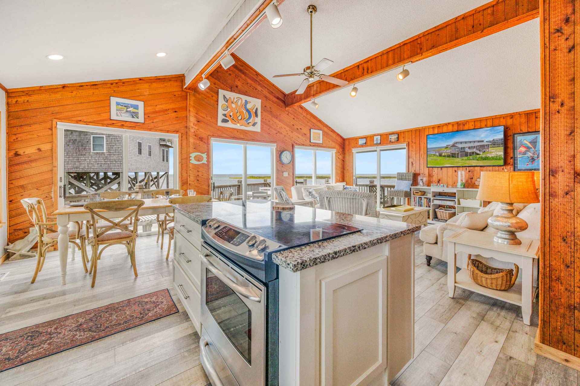 Surf Or Sound Realty 276 Penguin Point Kitchen 5