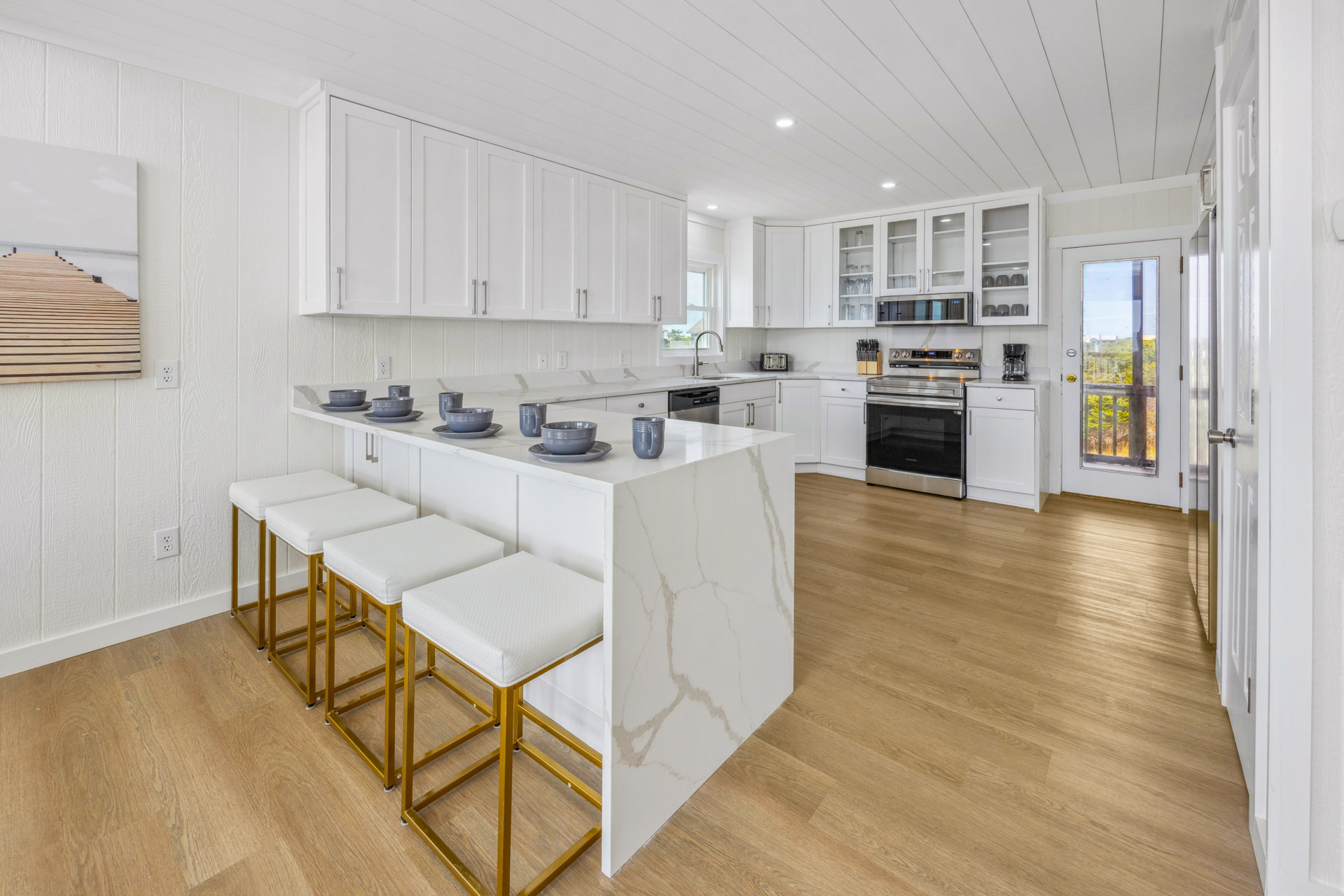 Surf Or Sound Realty 1214 Dream Gables Kitchen 1