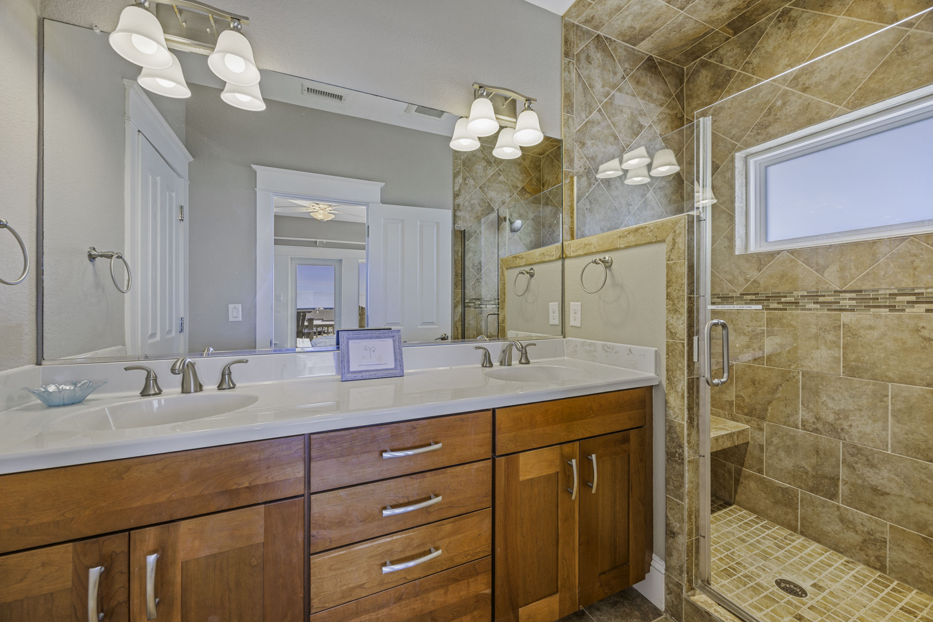 Surf Or Sound Realty 803 Chicken By The Sea Bedroom 3 3