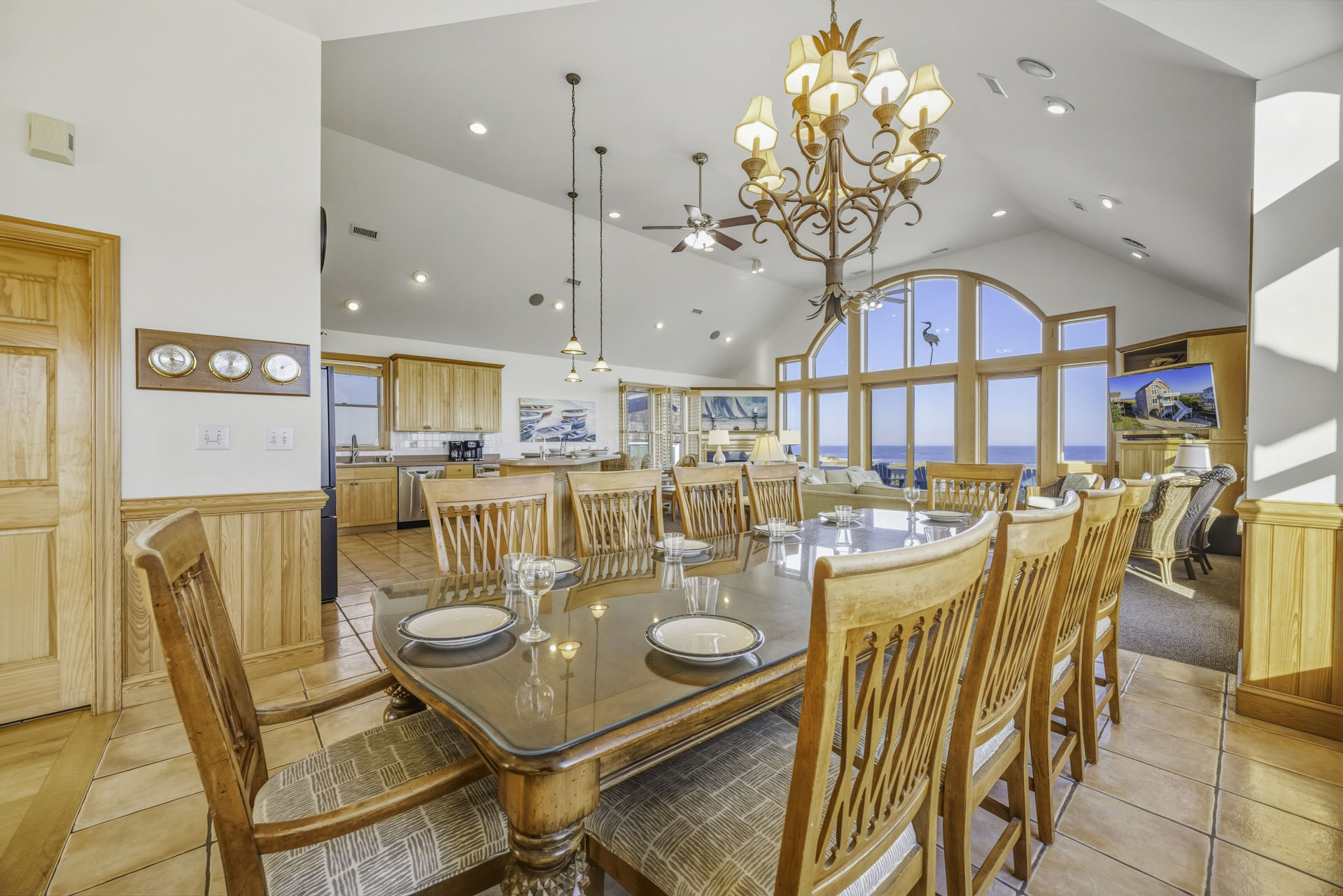 Surf Or Sound Realty 270 Seagate Station Dining Area 4