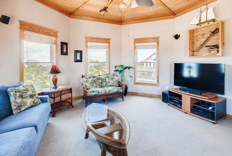 Marooned 893 Surf or Sound