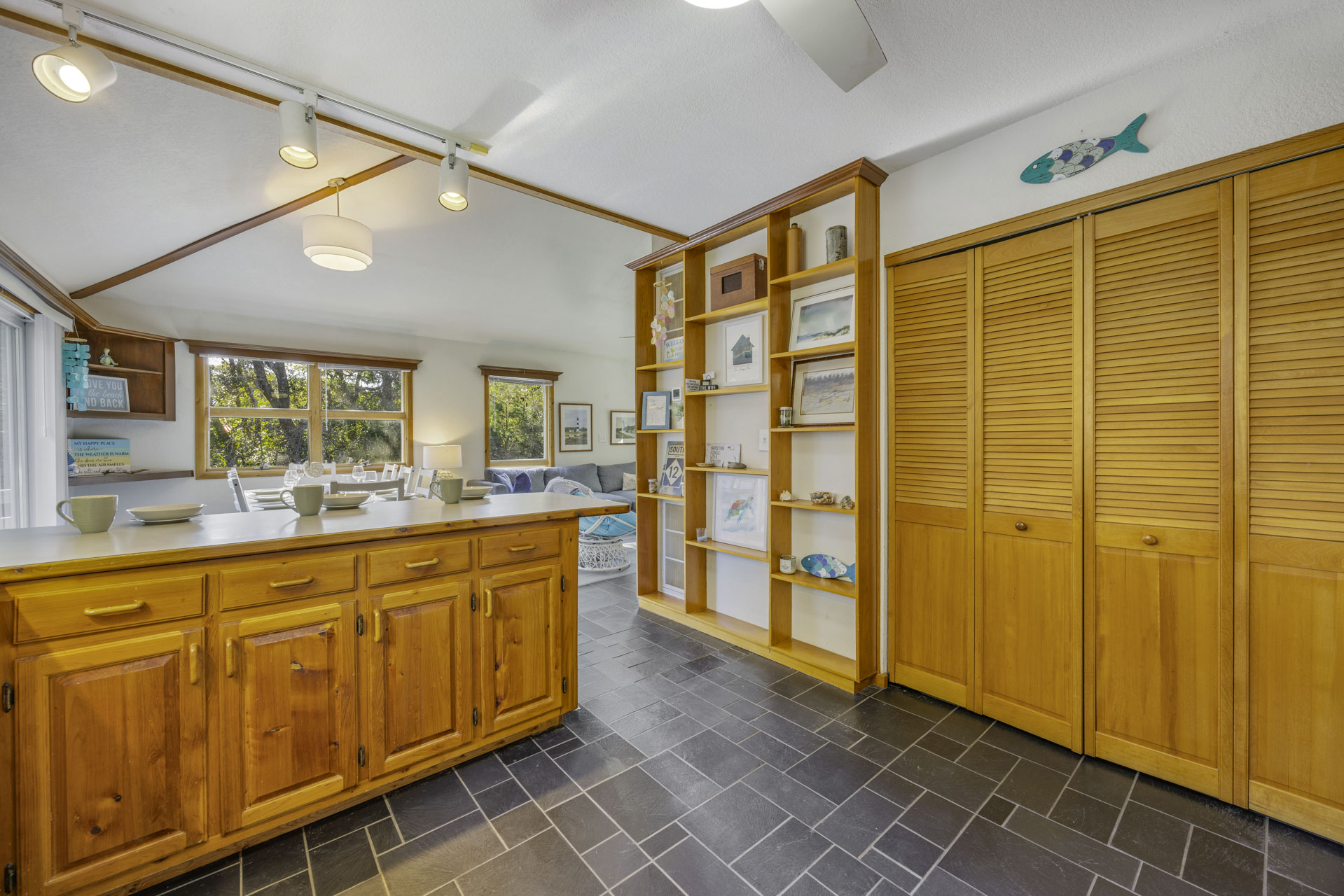 Surf Or Sound Realty 1242 Our Happy Place Kitchen 5