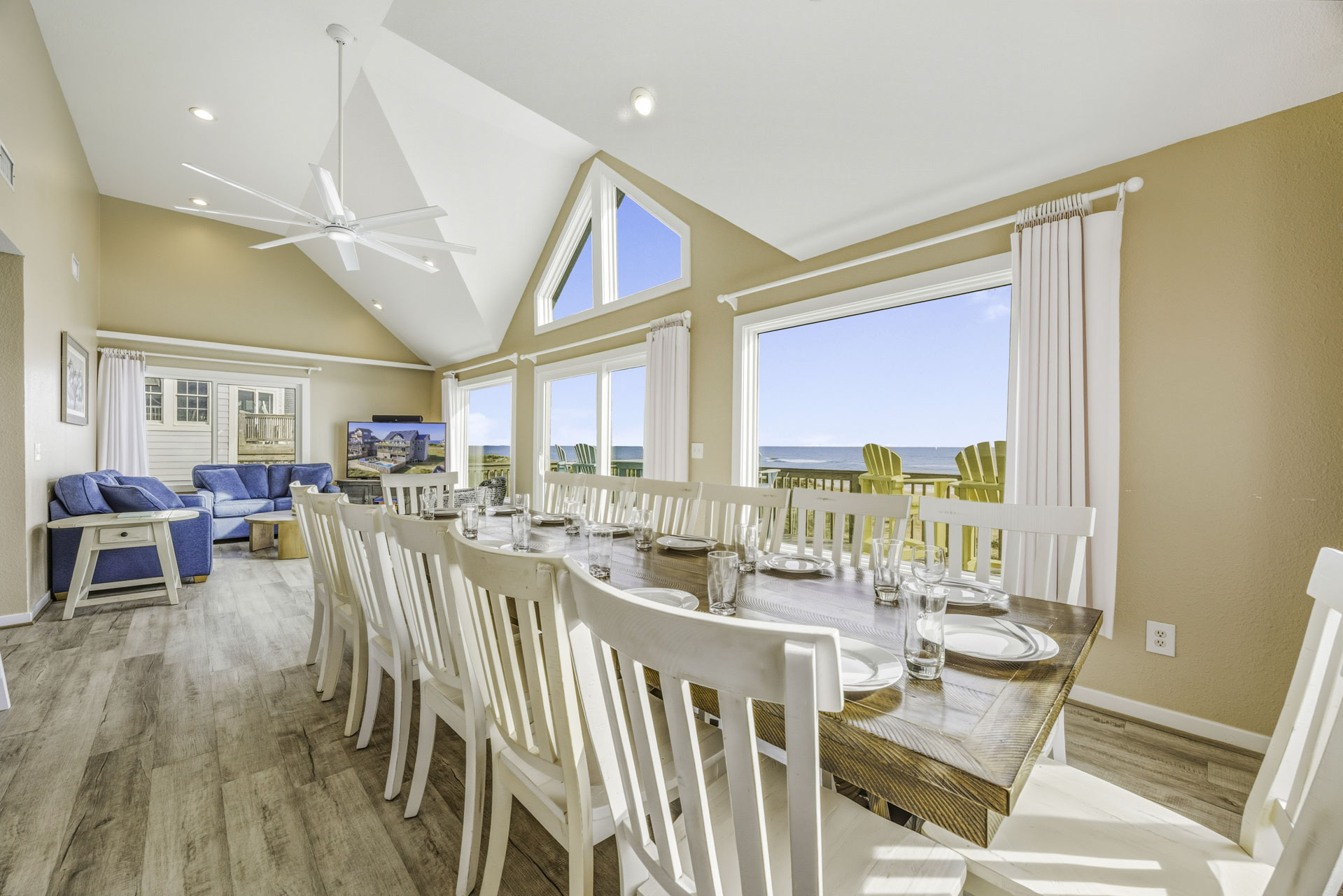 Surf Or Sound Realty 920 Leave Of Absence Dining Area 3