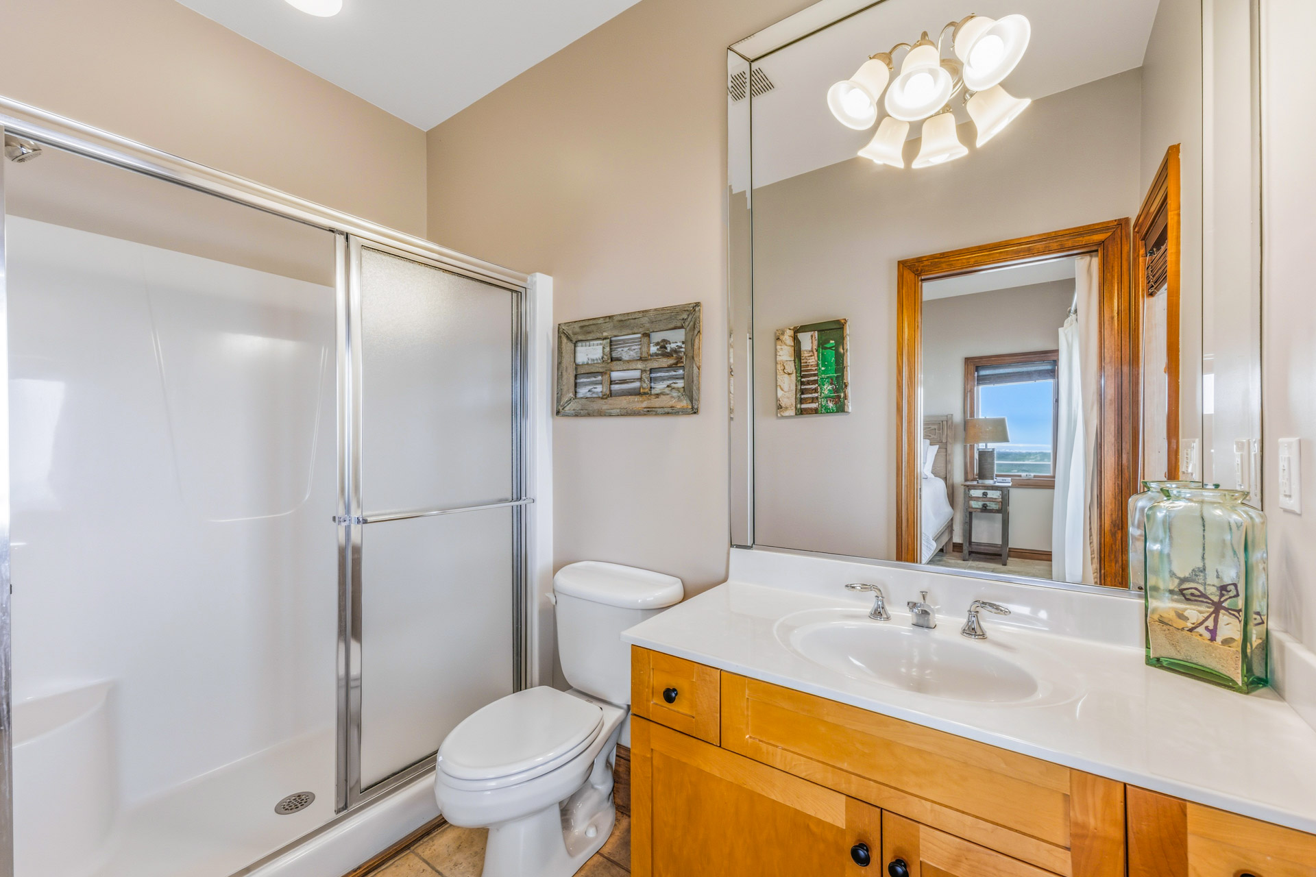 Surf Or Sound Realty 1248 Worth The Wait Bedroom 2 3