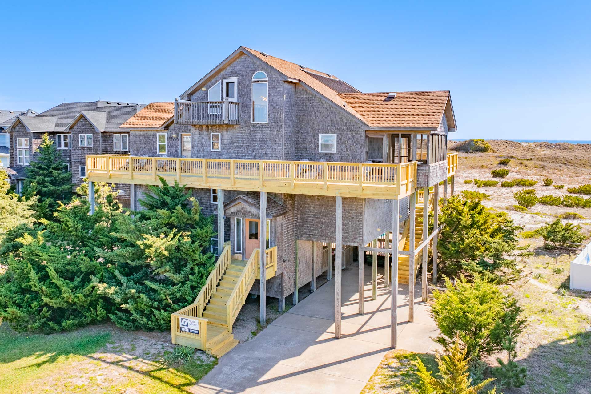 Surf Or Sound Realty 1041 Big Wednesday Exterior 2