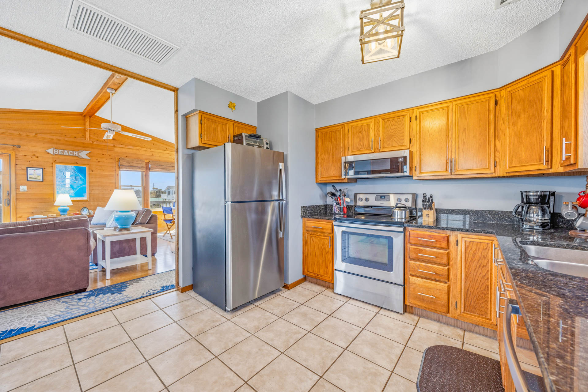 Surf Or Sound Realty 41 Big Sky Kitchen 1