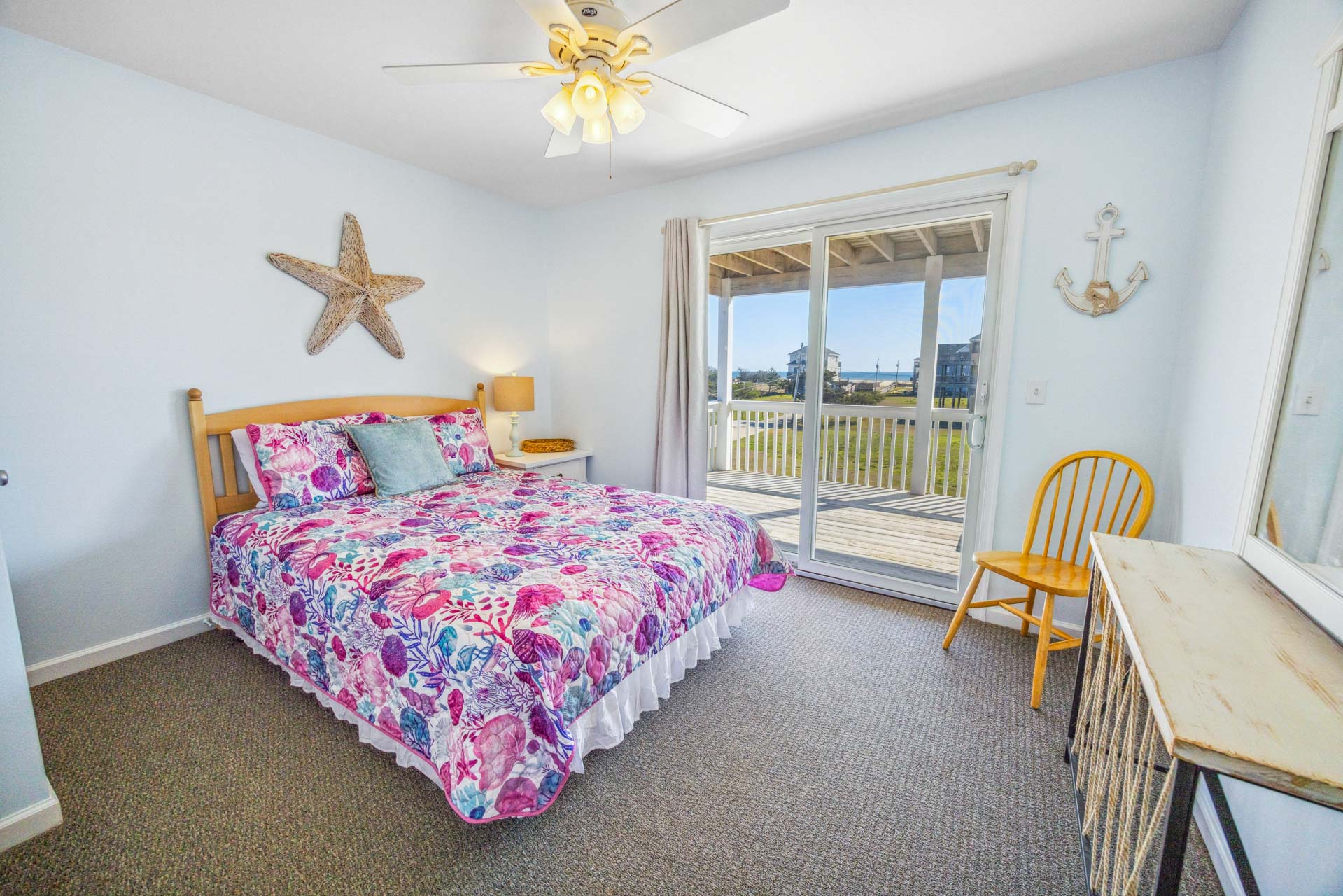 Surf Or Sound Realty 262 Endless Summer Bedroom 4 1