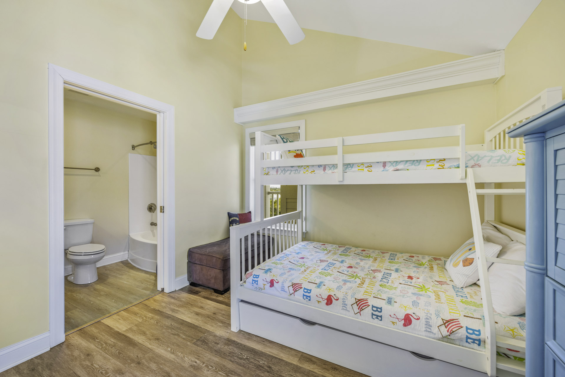 Surf Or Sound Realty 1104 Bay Dream Believer Bedroom 2 2