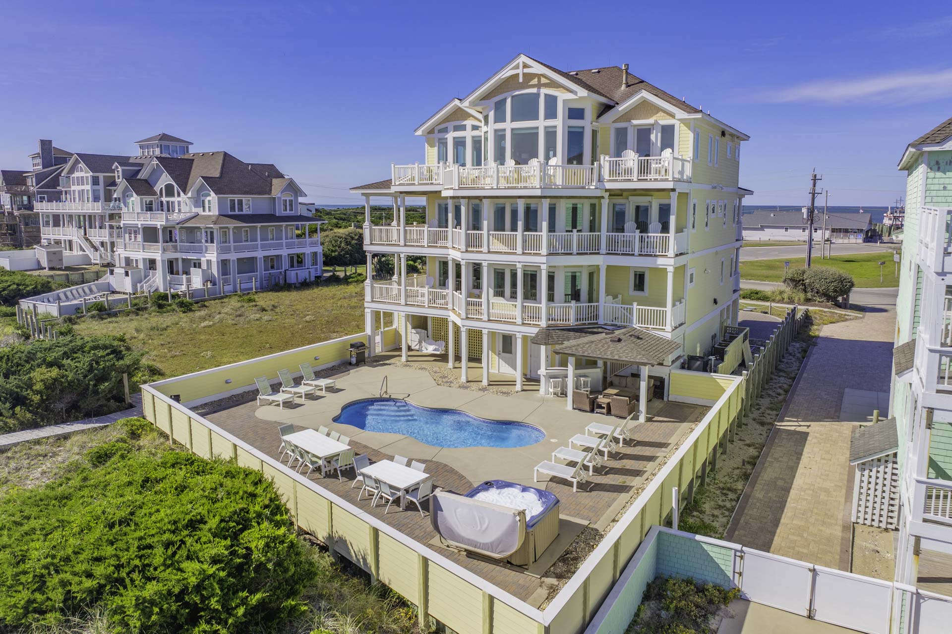 Surf Or Sound Realty 803 Chicken By The Sea Exterior 15