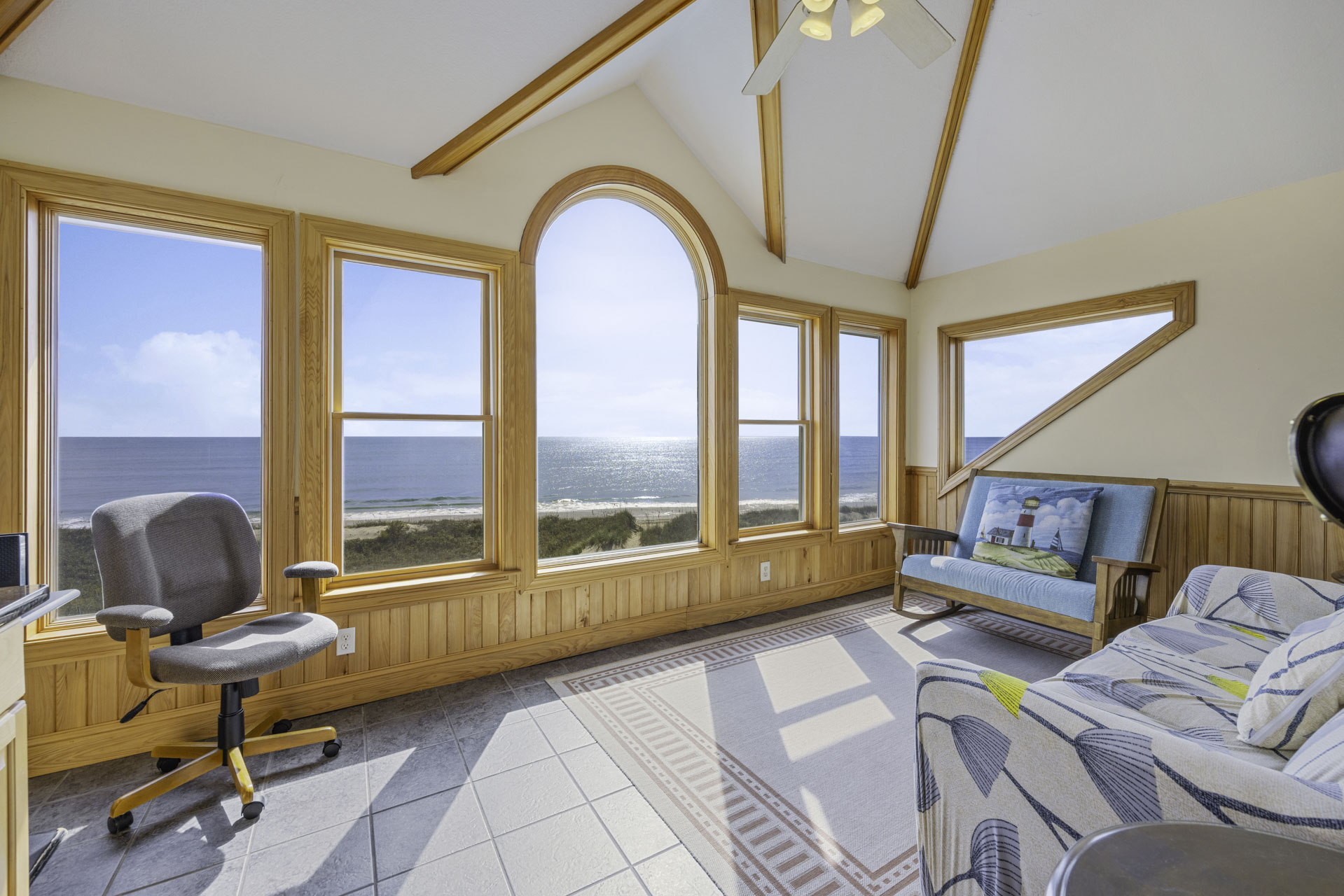 Surf Or Sound Realty 368 Sea Whisper Loft 1