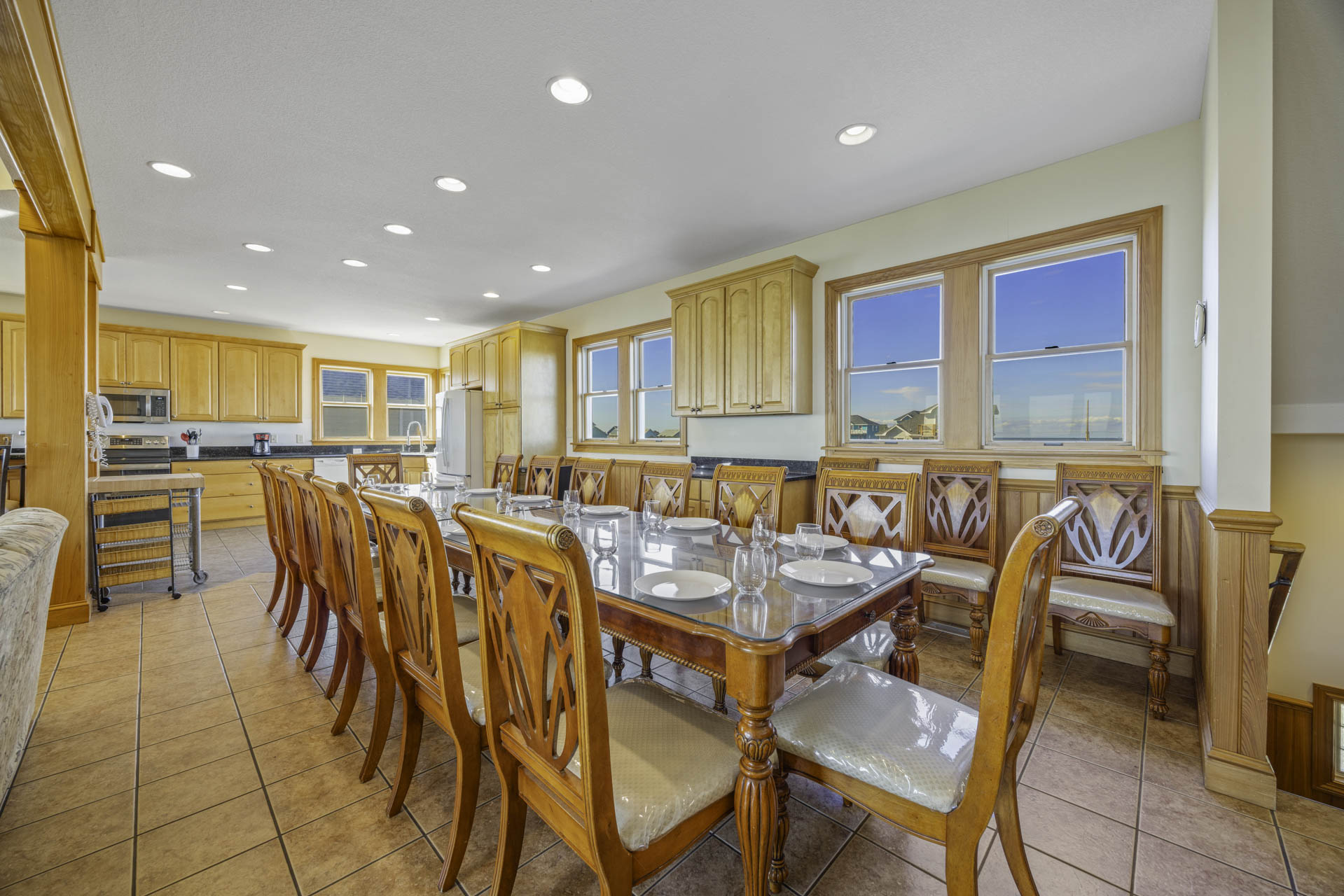 Surf Or Sound Realty 369 Sea Mist Dining 4