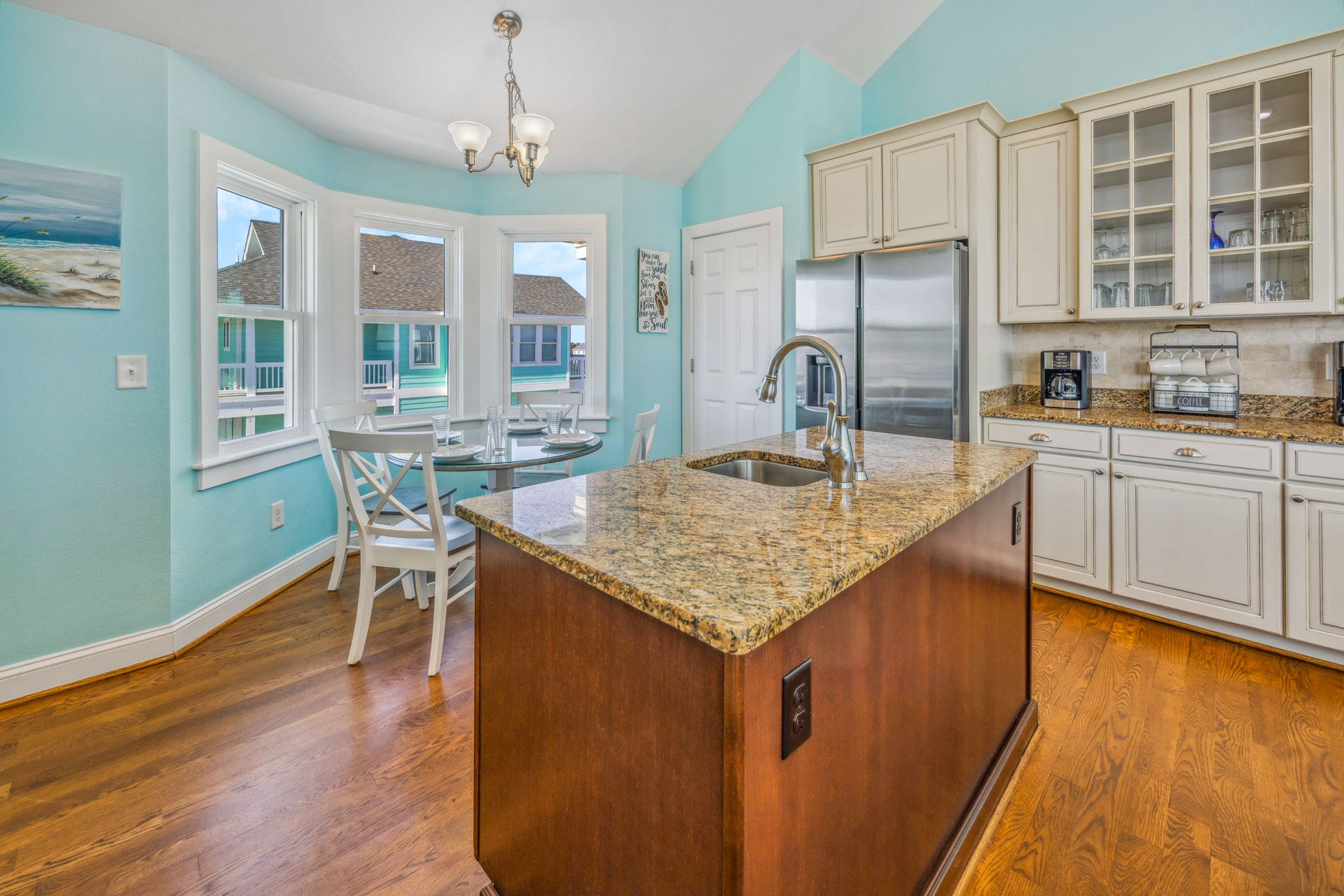 Surf Or Sound Realty 867 Caribbean Paradise Kitchen 3