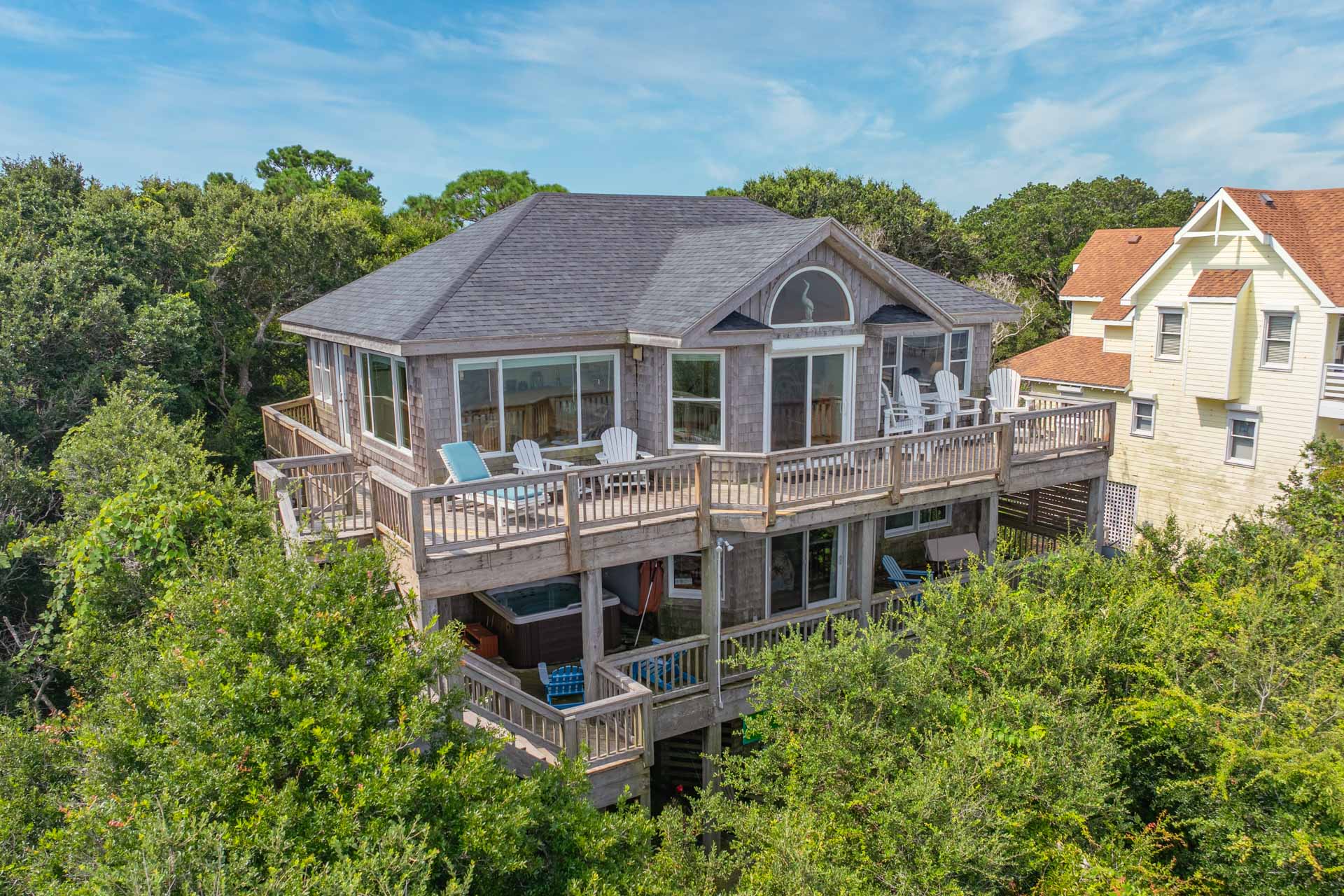 Surf Or Sound Realty 1227 The Treehouse Exterior 3