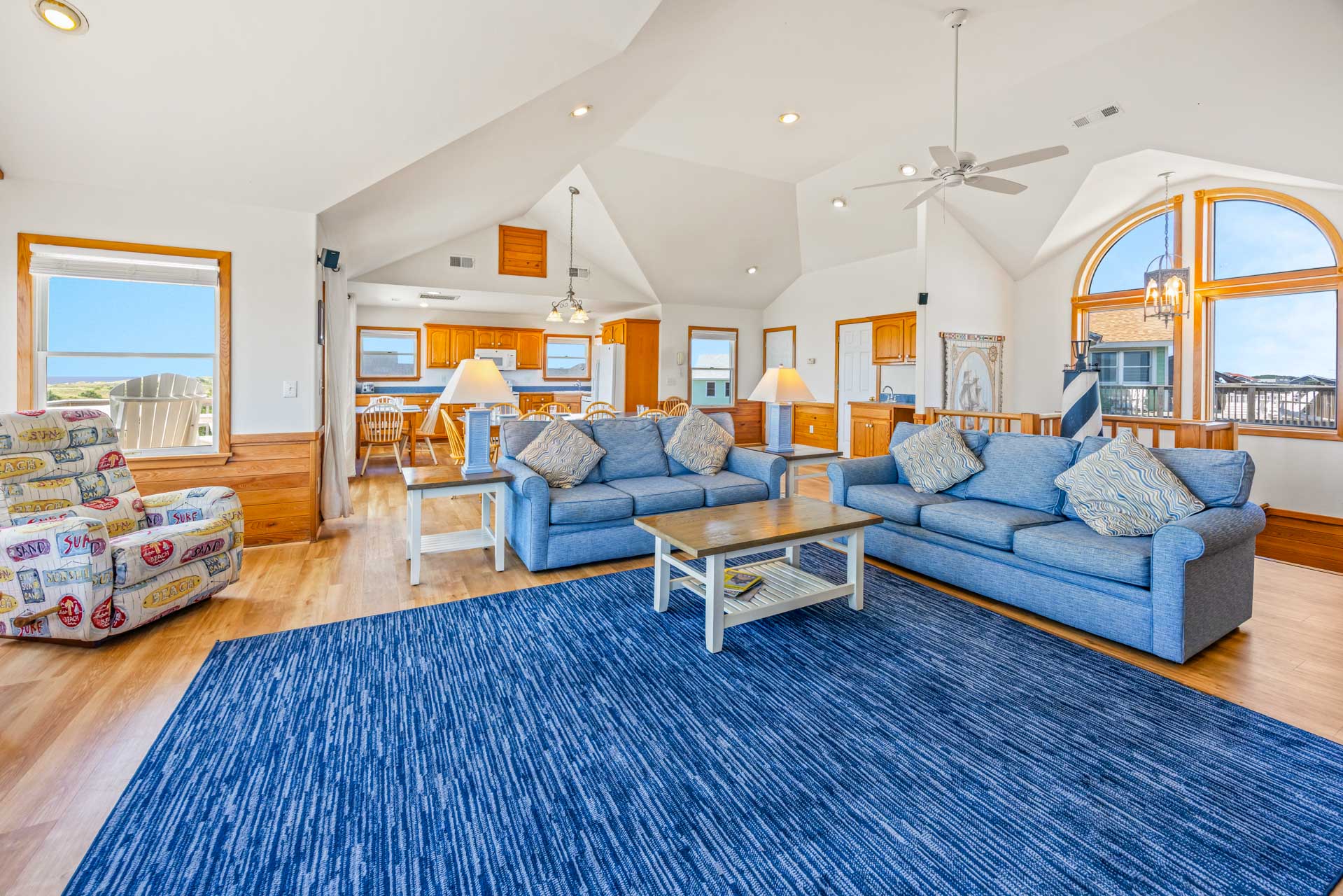 Surf Or Sound Realty 971 Sea Skeet Great Room 2