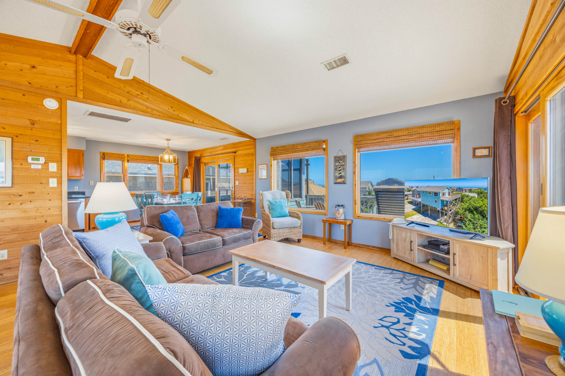 Surf Or Sound Realty 41 Big Sky Great Room 4
