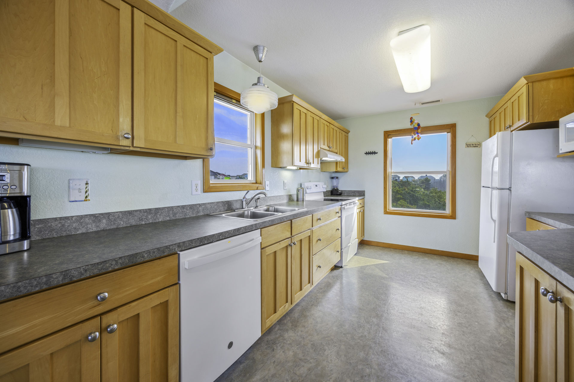 Surf Or Sound Realty 1235 Belle Vie Kitchen 2