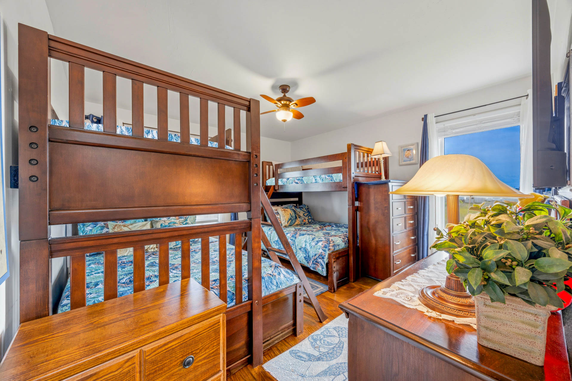 Surf Or Sound Realty 750 Sailor's Landing Bedroom 7