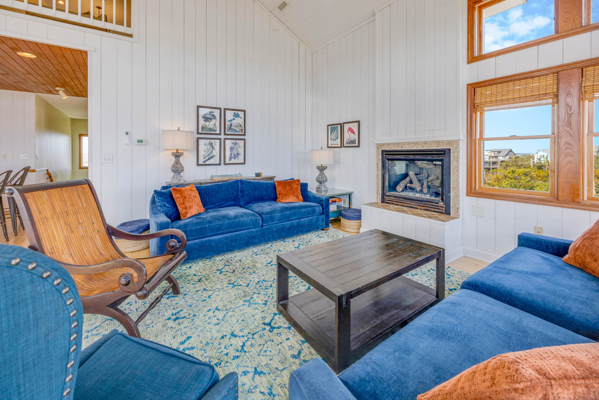 Surf Or Sound Realty 377 Hatteras Moon Great Room 1