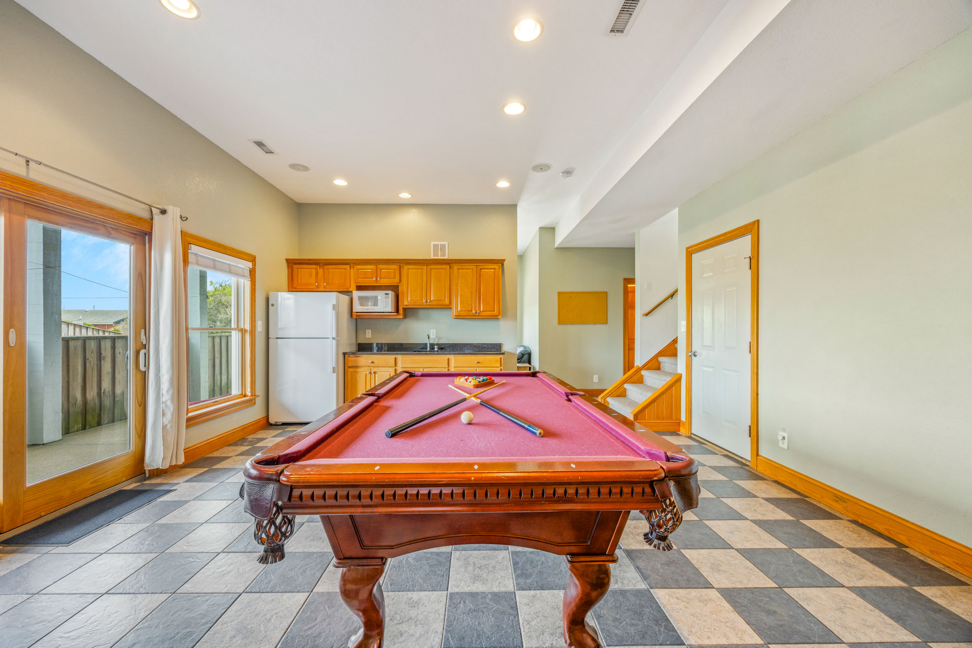 Surf Or Sound Realty 1251 Whispering Sands Game Room 3