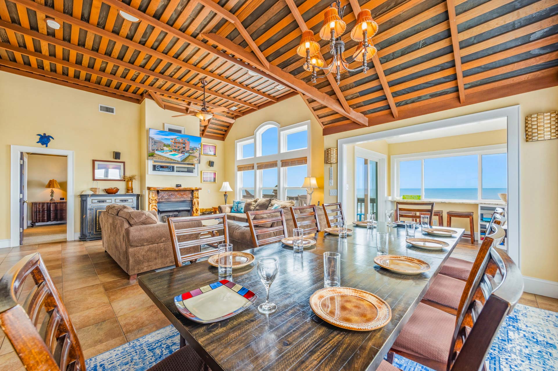 Surf Or Sound Realty 957 Coral Breeze Dining Area 2