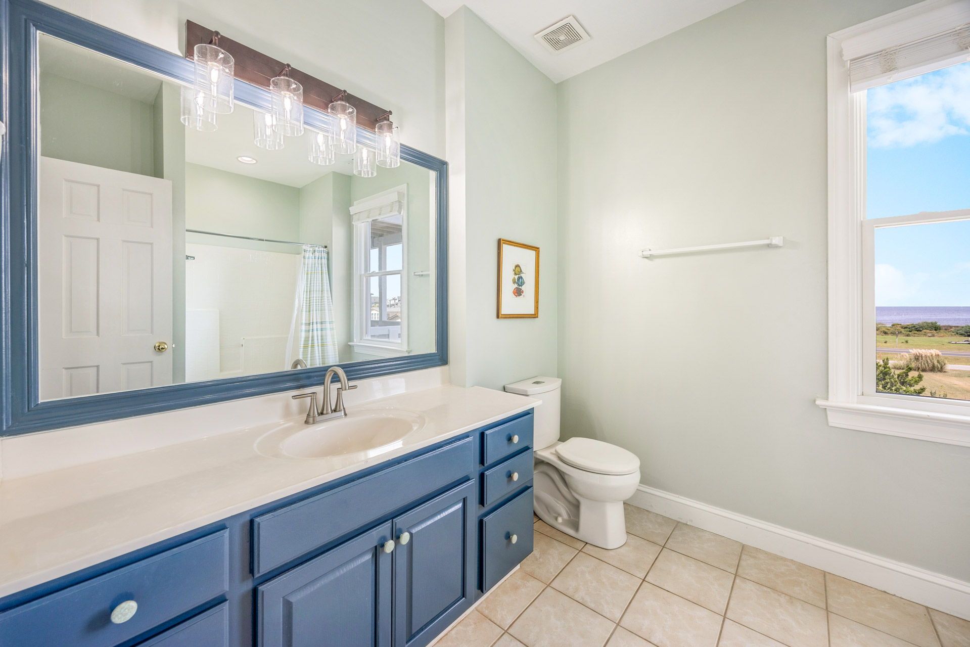 Surf Or Sound Realty 785 Loggerhead Bathroom 4