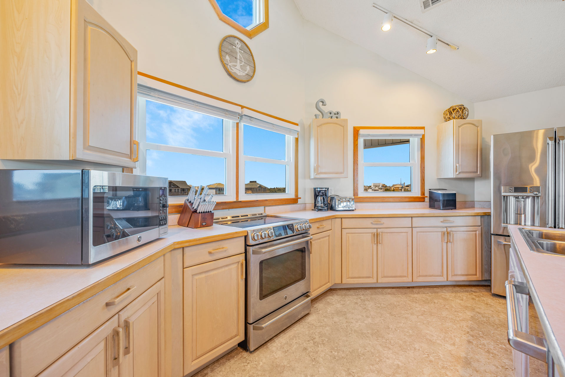 Surf Or Sound Realty 1208 Tranquil Waves Kitchen 4