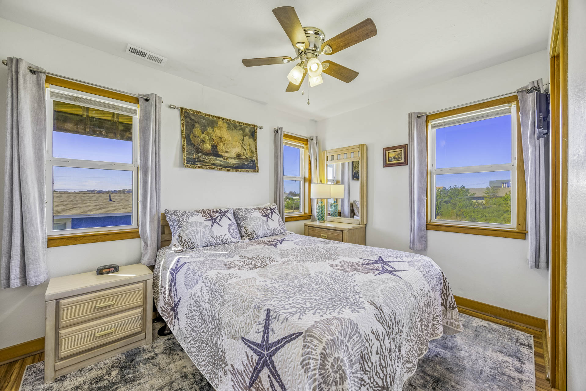 Surf Or Sound Realty 1100 Makin Waves Bedroom 1 1