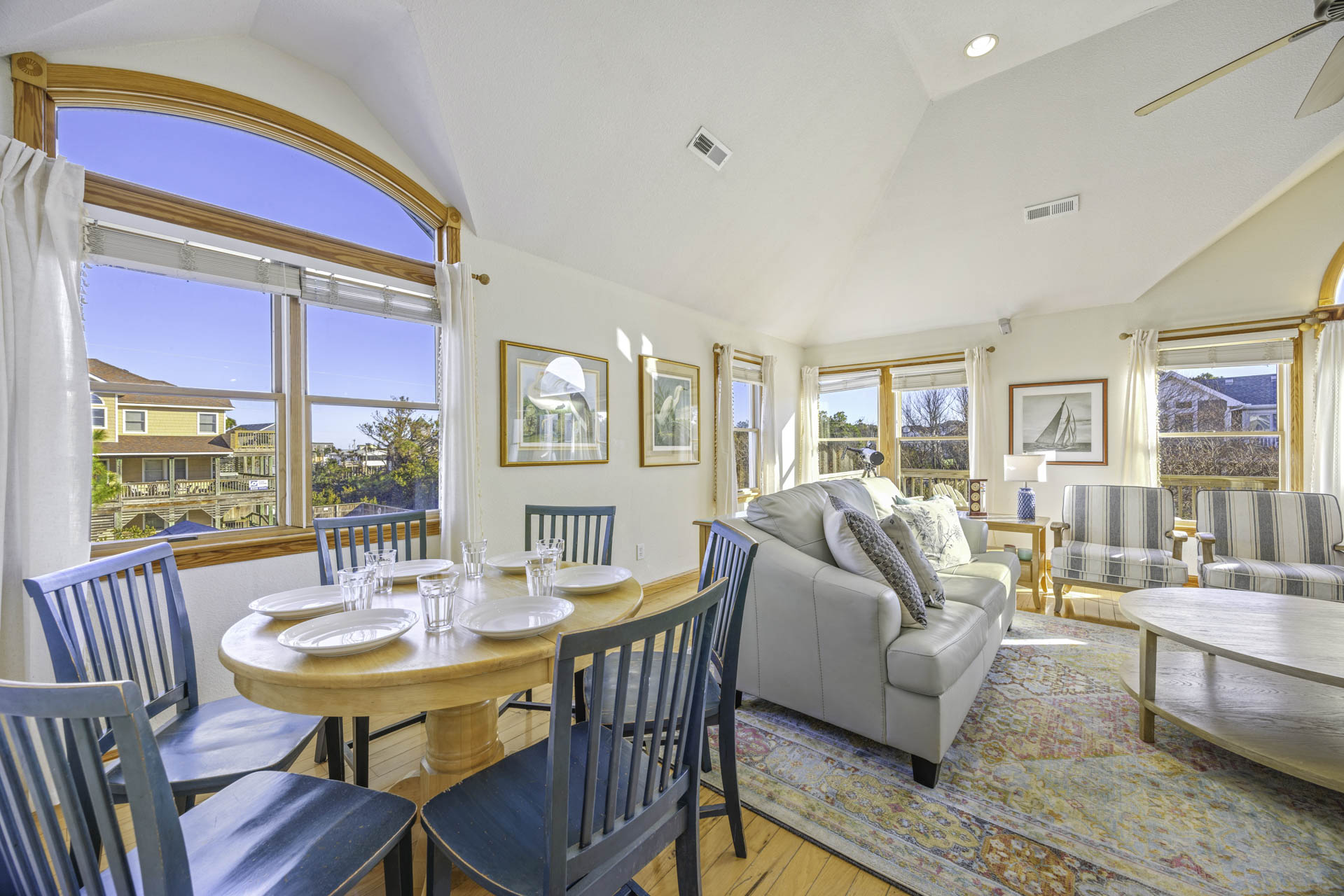 Surf Or Sound Realty 363 Sandy Cheeks Dining Area 1