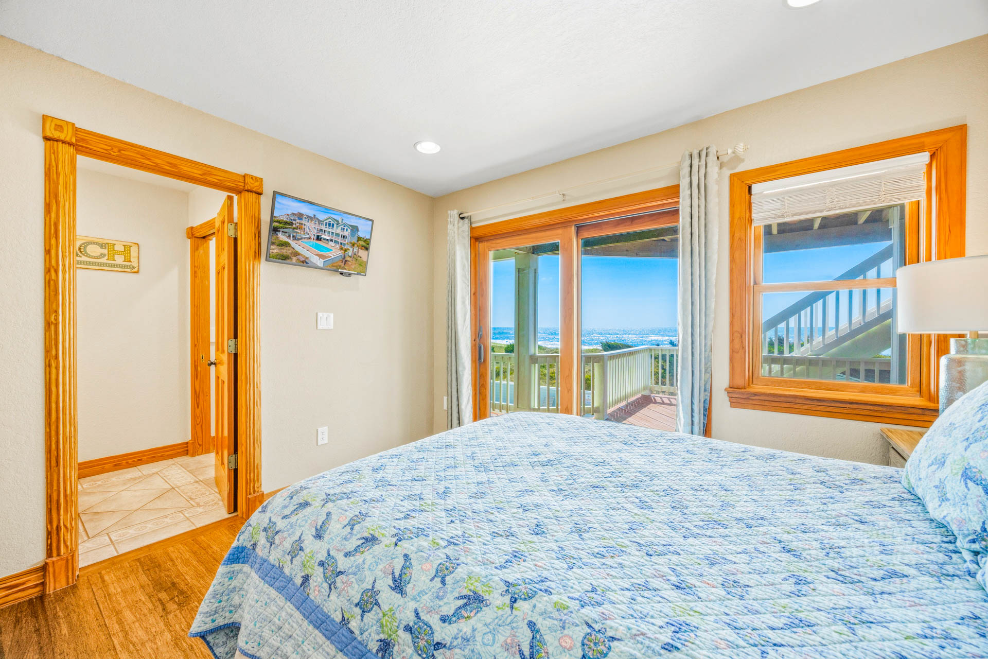 Surf Or Sound Realty 1126 Splash Landing Bedroom 4 2