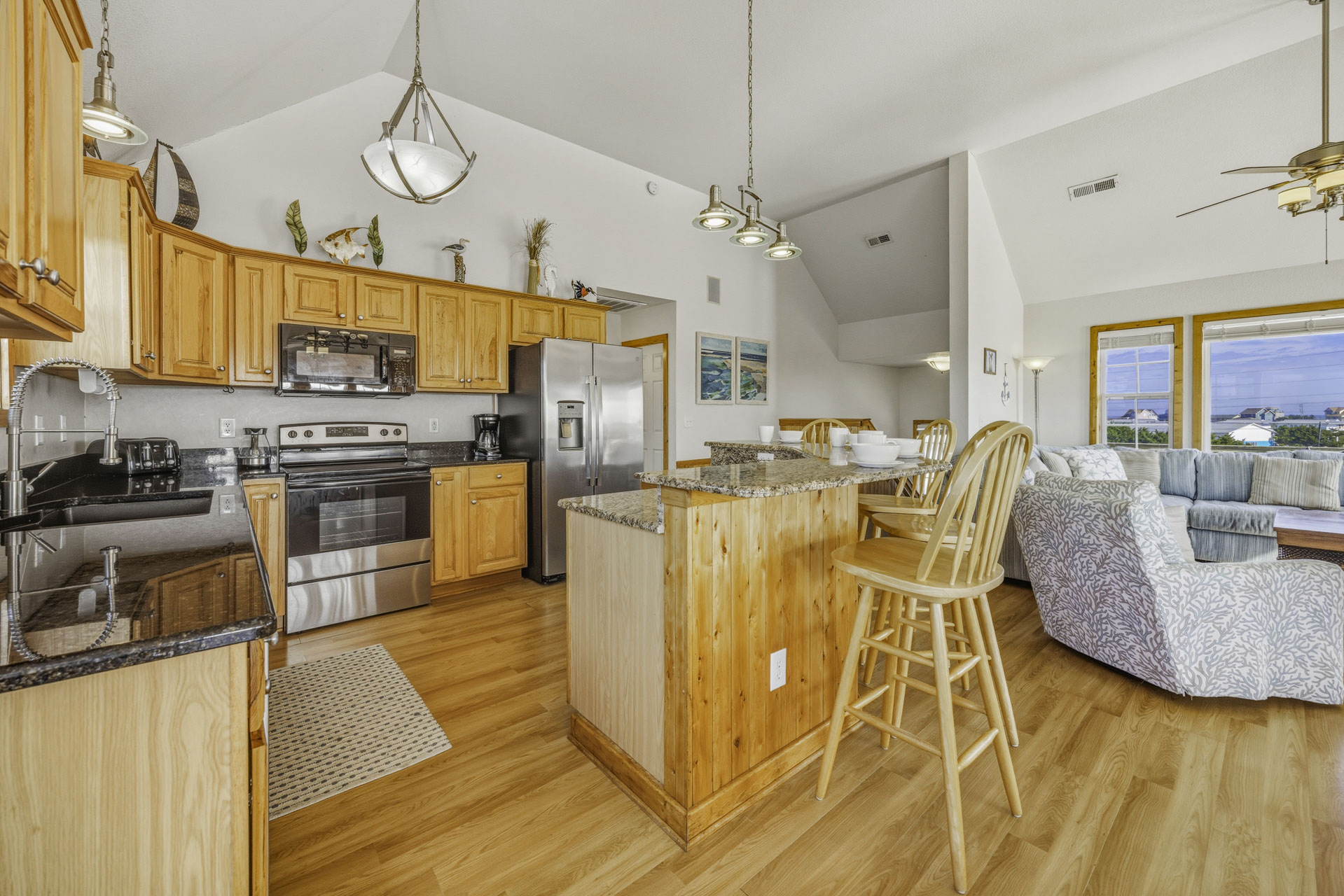 Surf Or Sound Realty 1047 LV 2 Kite Kitchen 2