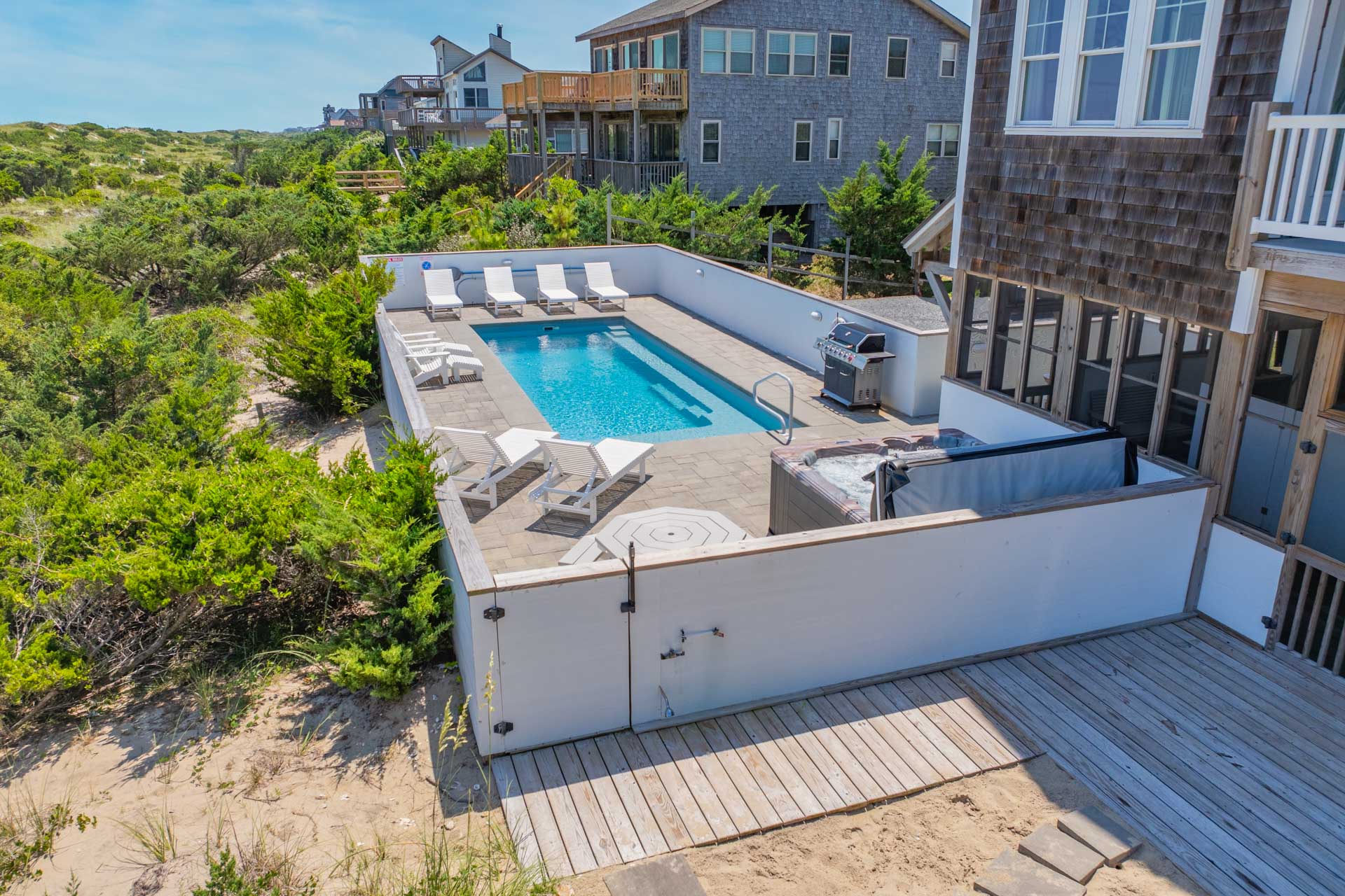 Surf Or Sound Realty 990 Dawn Treader Exterior 8