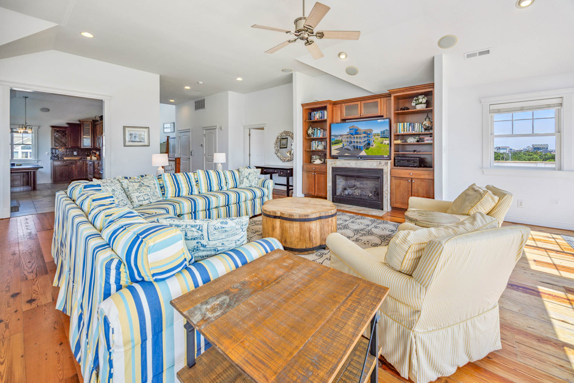 Surf Or Sound Realty 564 High Seas Great Room 3