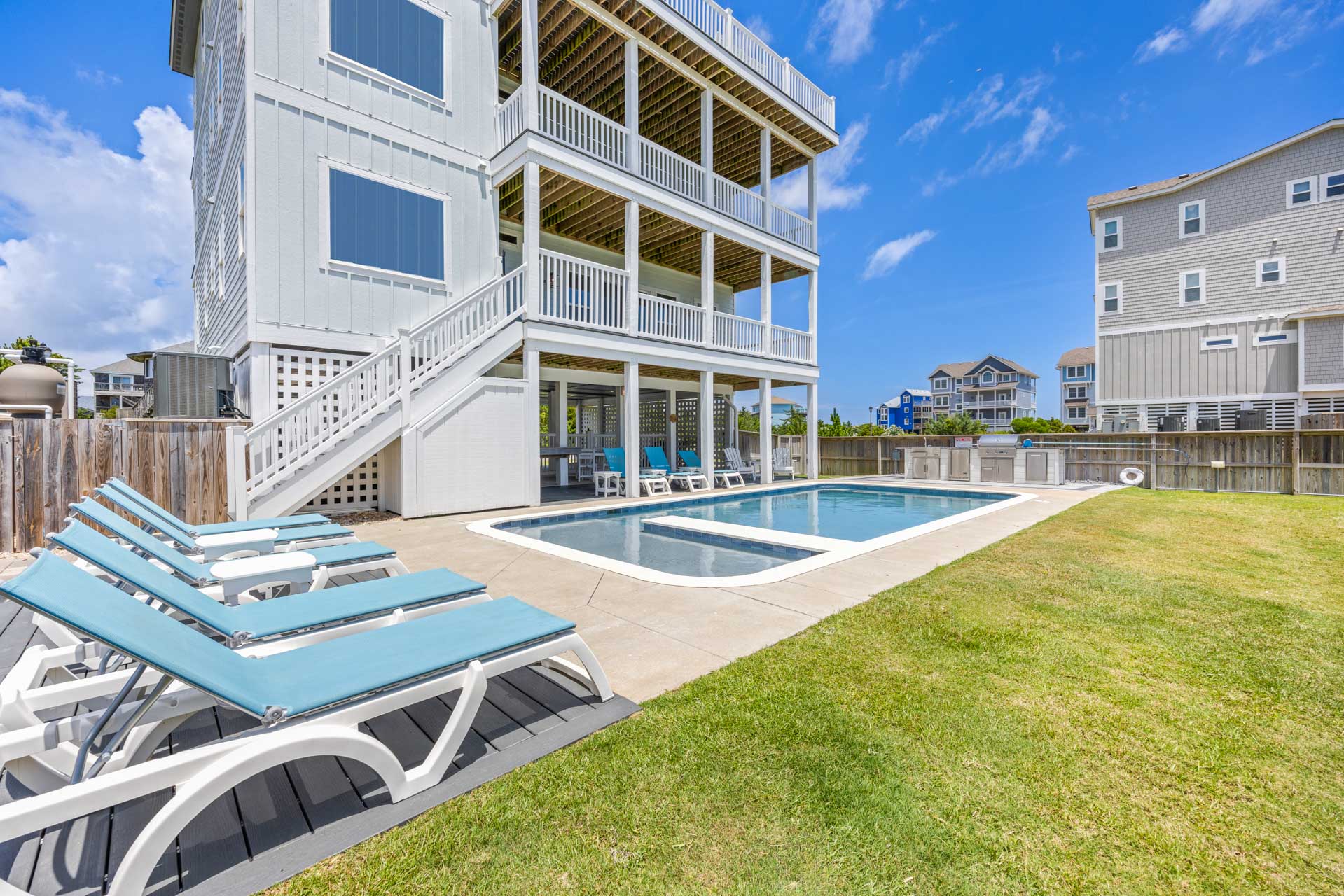 Surf Or Sound Realty 903 Ocean's 10 Pool Area 5