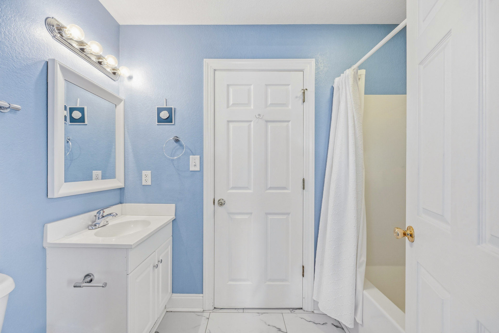 Surf Or Sound Realty 1249 Temptation Bedroom 3 3