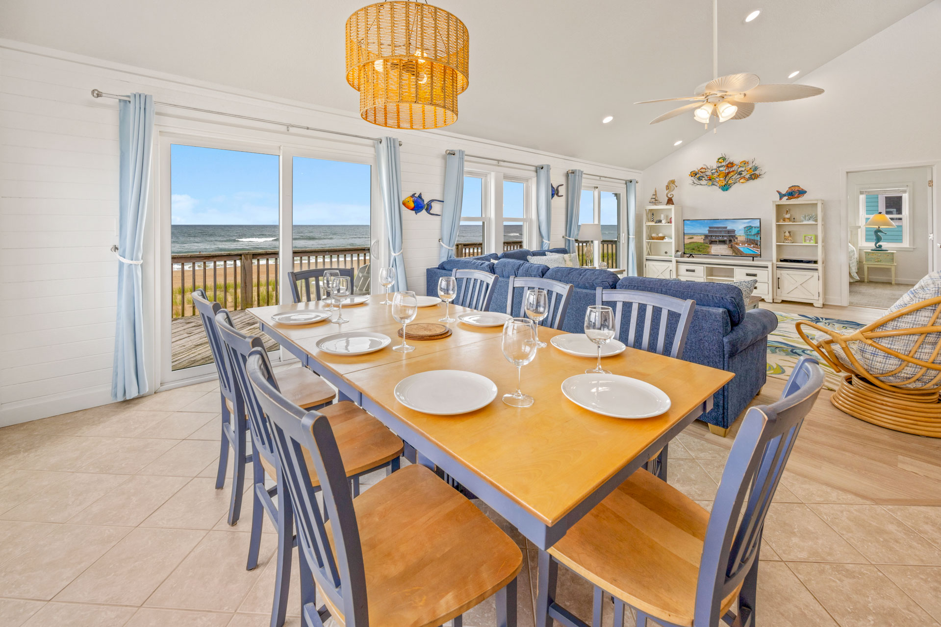 Surf Or Sound Realty 1226 Ocean's 31 Dining Area 3