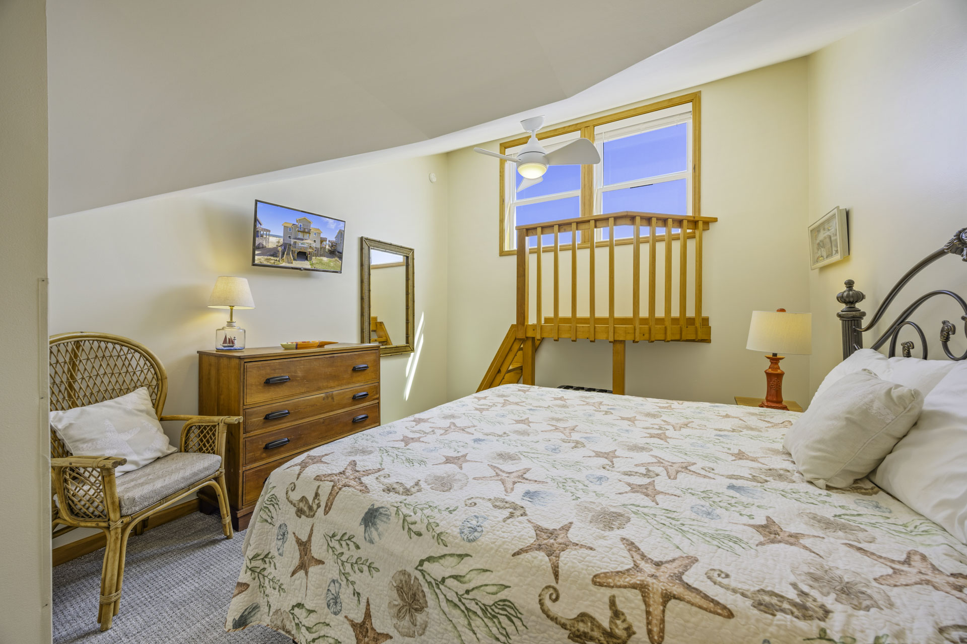 Surf Or Sound Realty 1025 Pflueger's Lure Bedroom 1 2