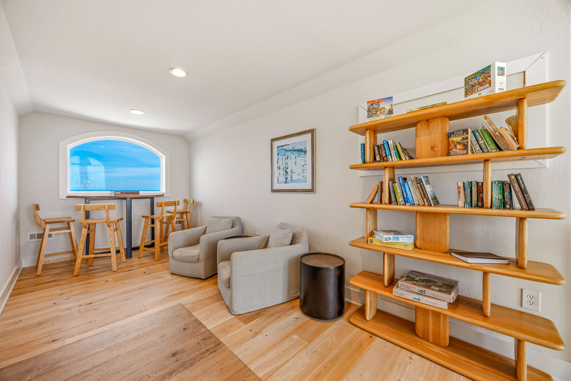 Surf Or Sound Realty 652 Castlemere Loft