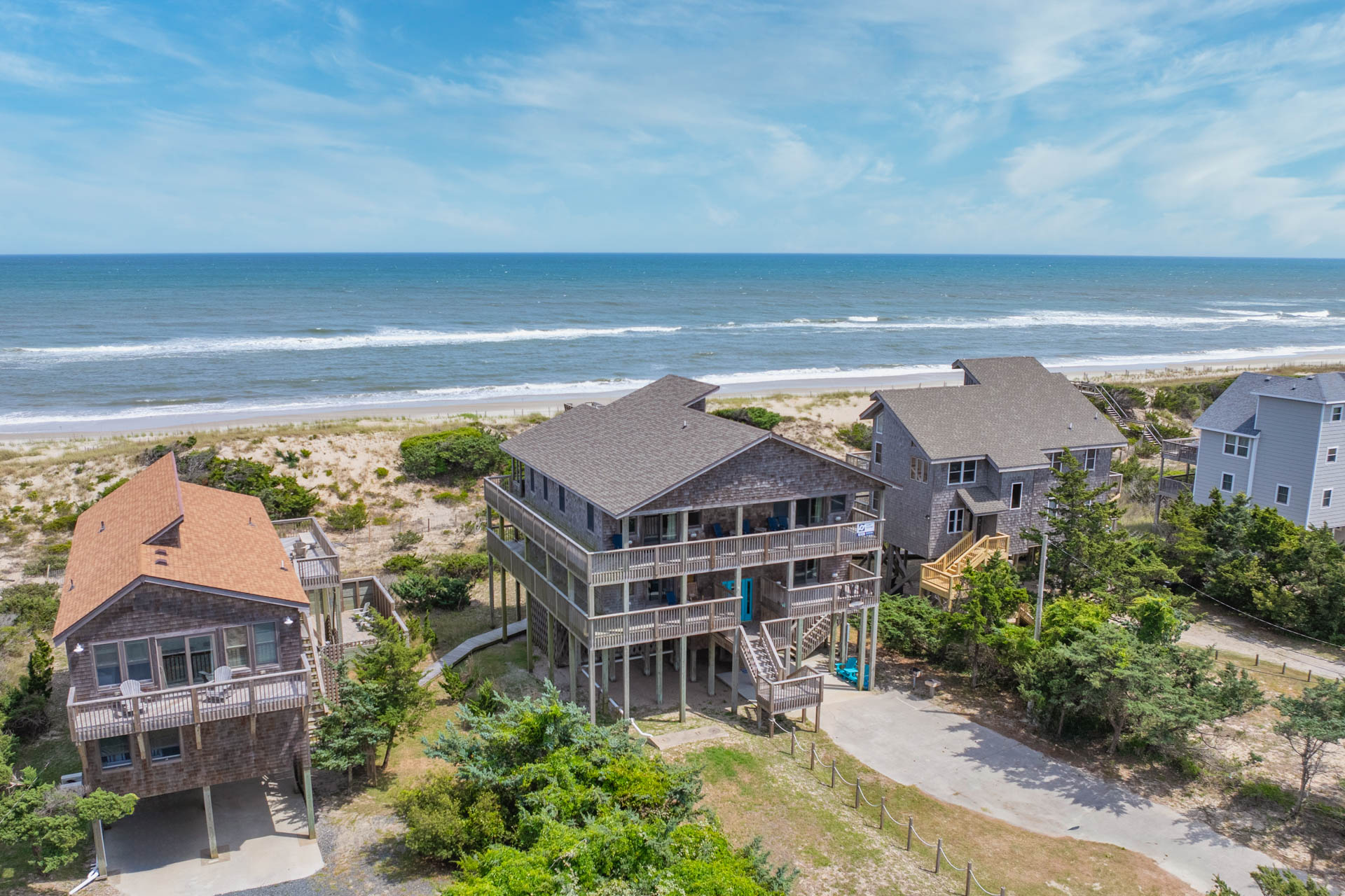 Surf Or Sound Realty 831 Avon Surf Exterior 4