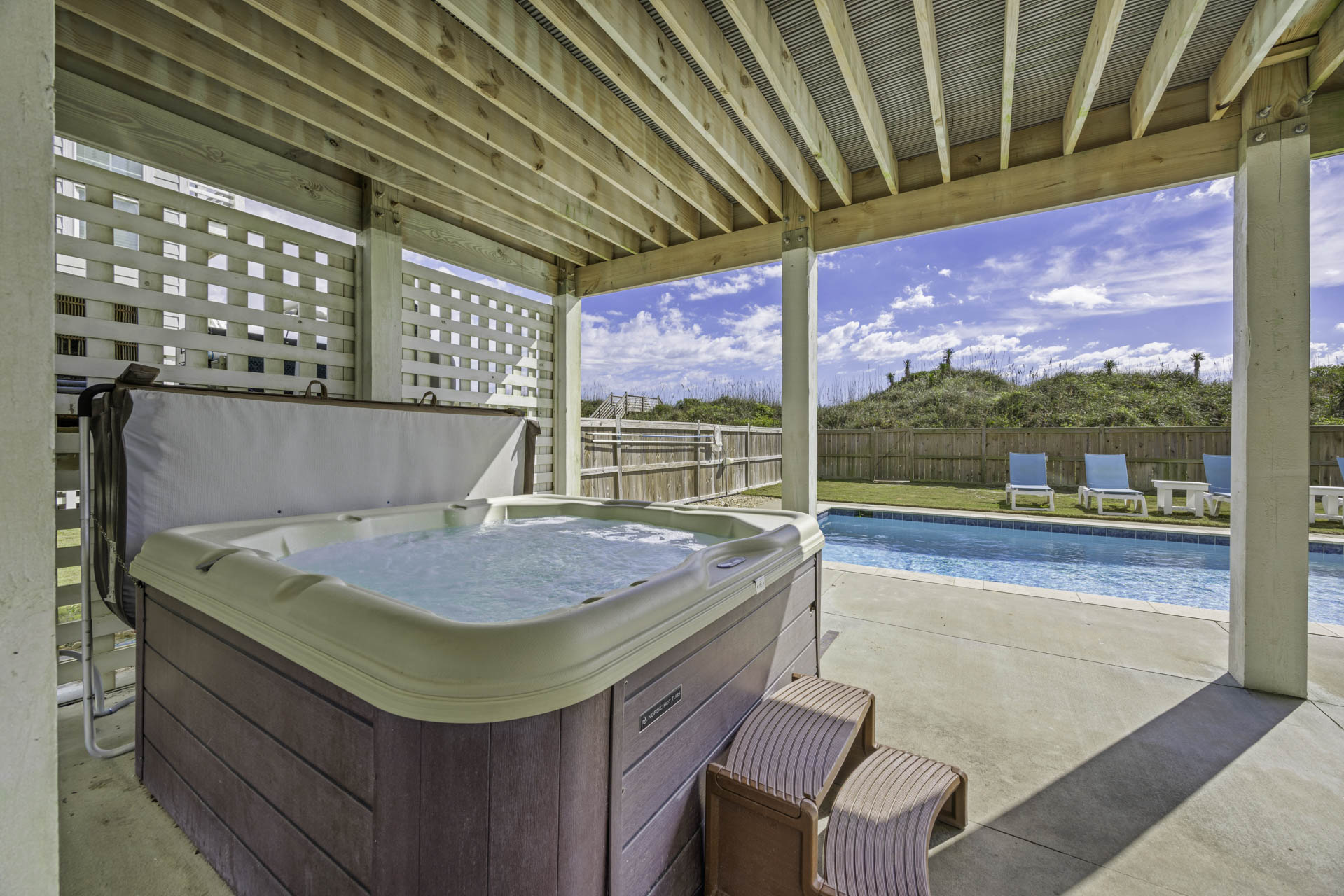 Surf Or Sound Realty 1217 Aqua Sol Hot Tub 1