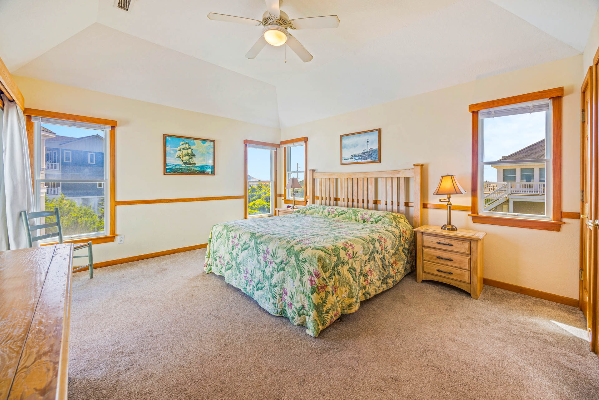 Surf Or Sound Realty 789 Ocean Isle Bedroom 1 1