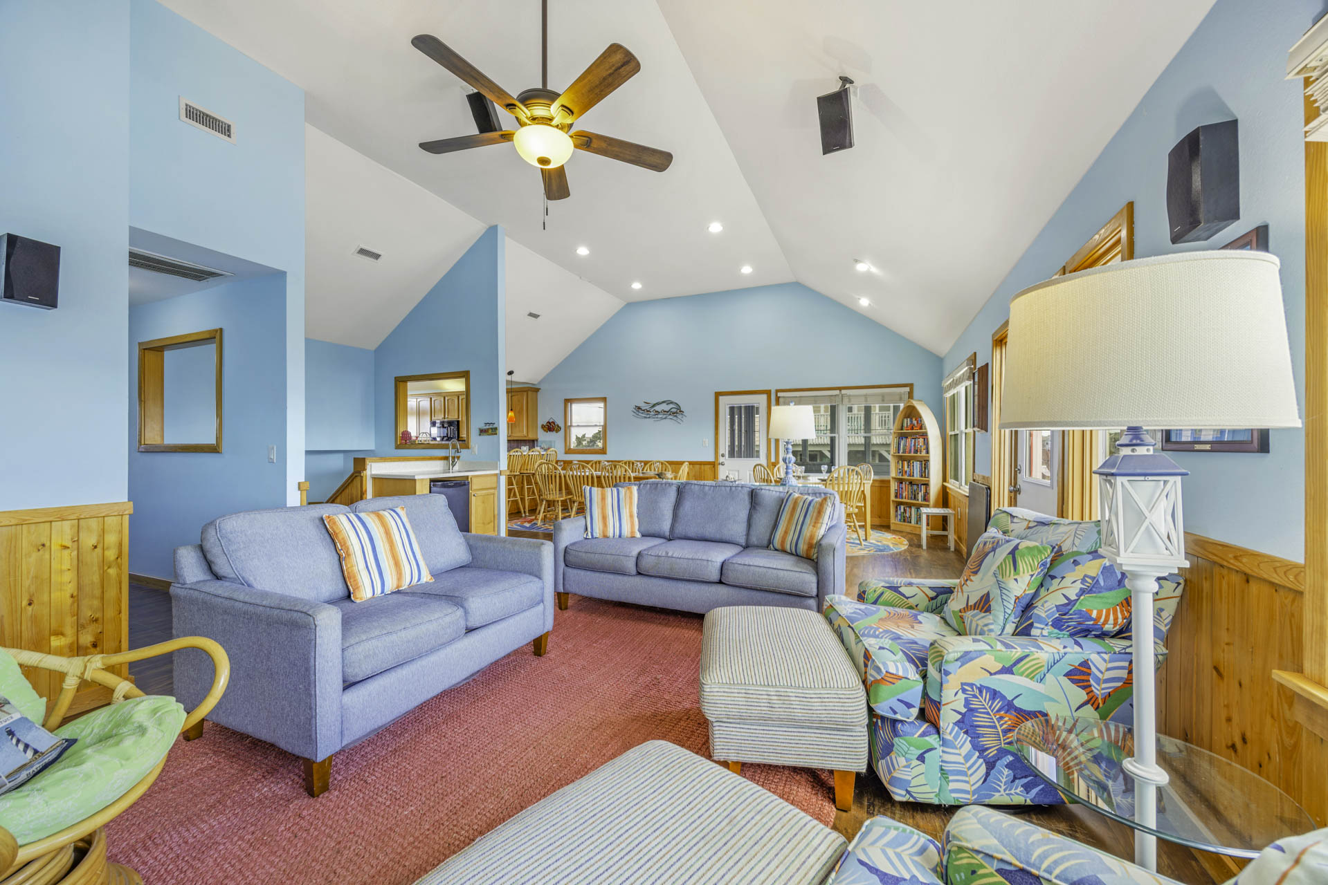 Surf Or Sound Realty 725 Sea Winds Great Room 3