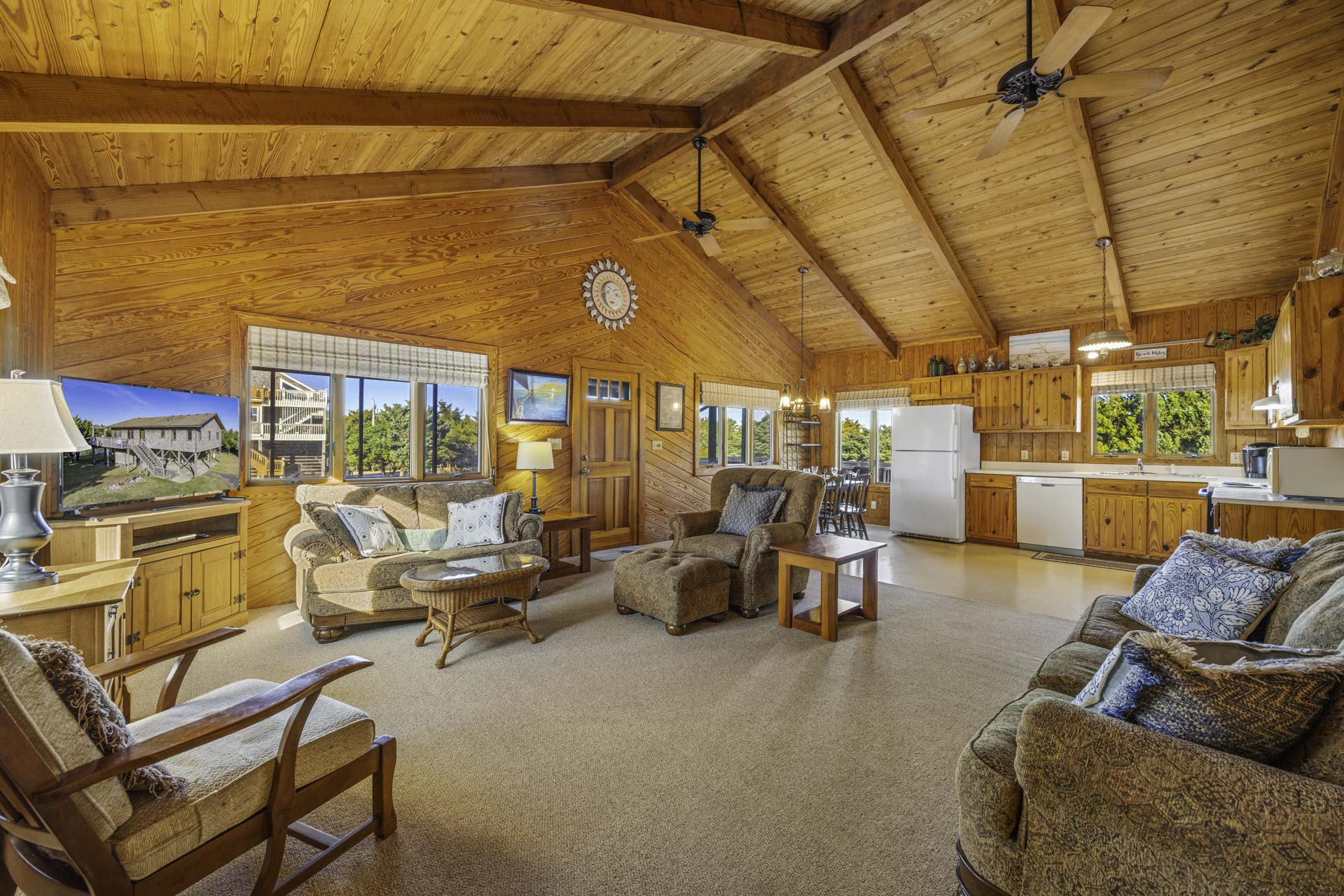 Surf Or Sound Realty 939 Drifter's Dock Great Room 1