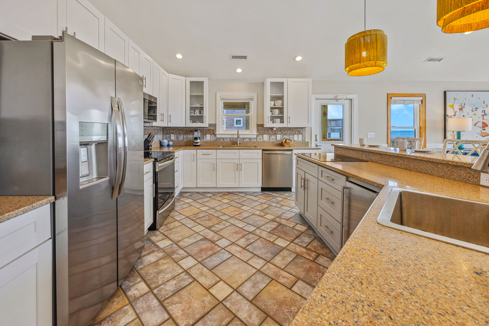 Surf Or Sound Realty 1065 Shorehouse Kitchen 2