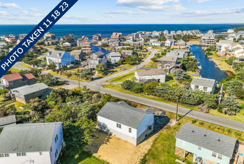 Mary and Clem Sea - #1173 | Surf or Sound