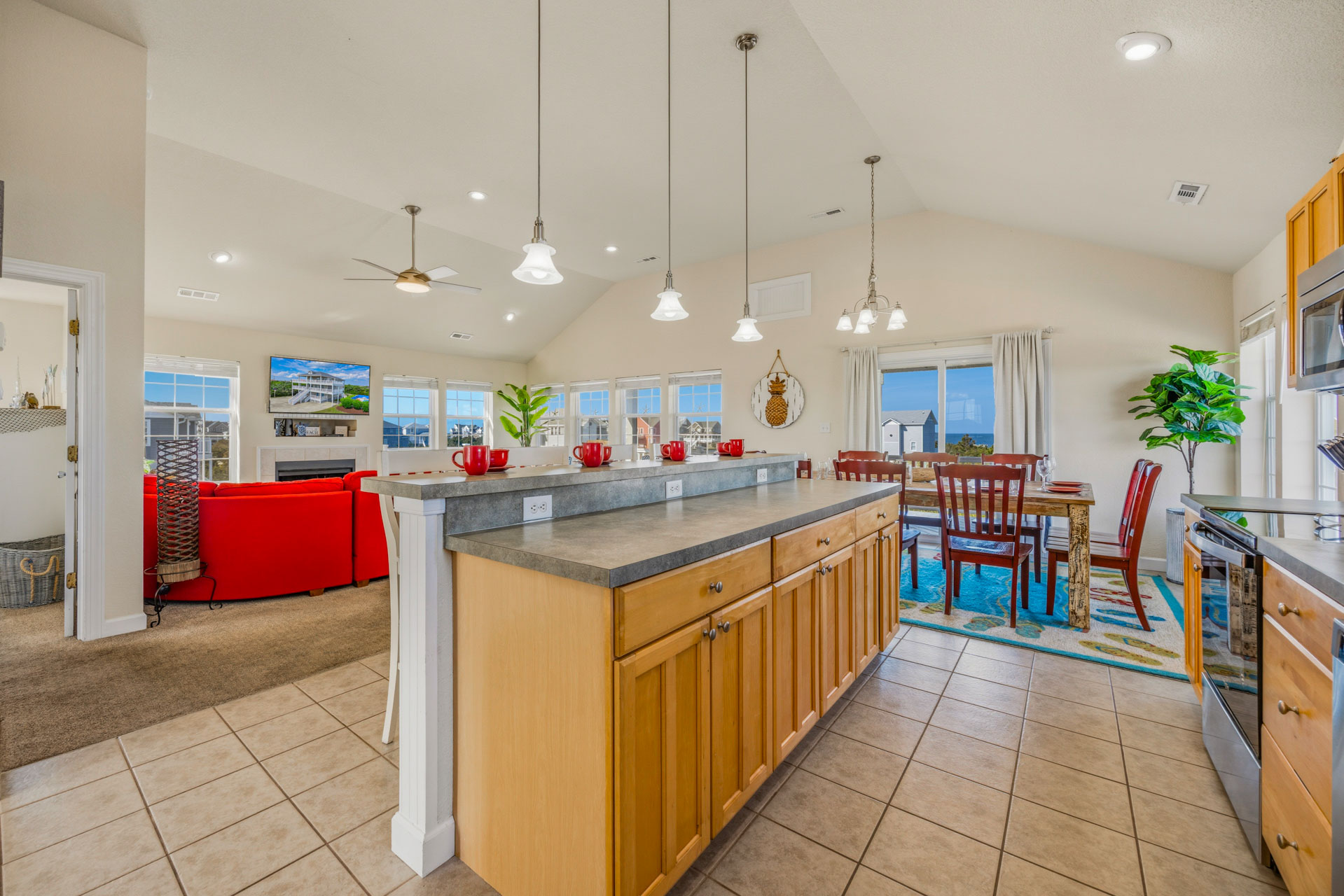 Surf Or Sound Realty 823 Sounds Good 2 Me Kitchen 6