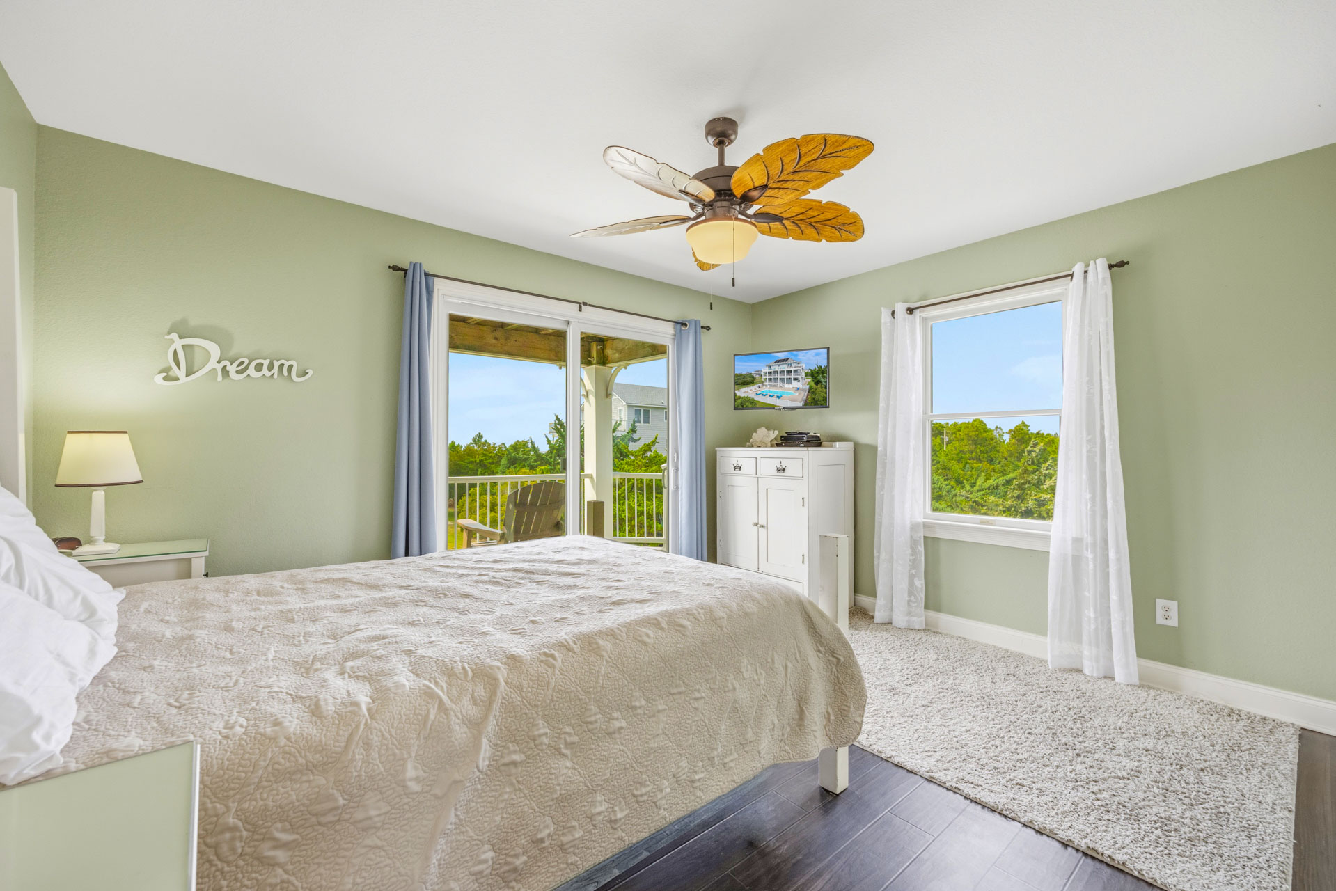 Surf Or Sound Realty 926 Dreamer's Landing Bedroom 4 1