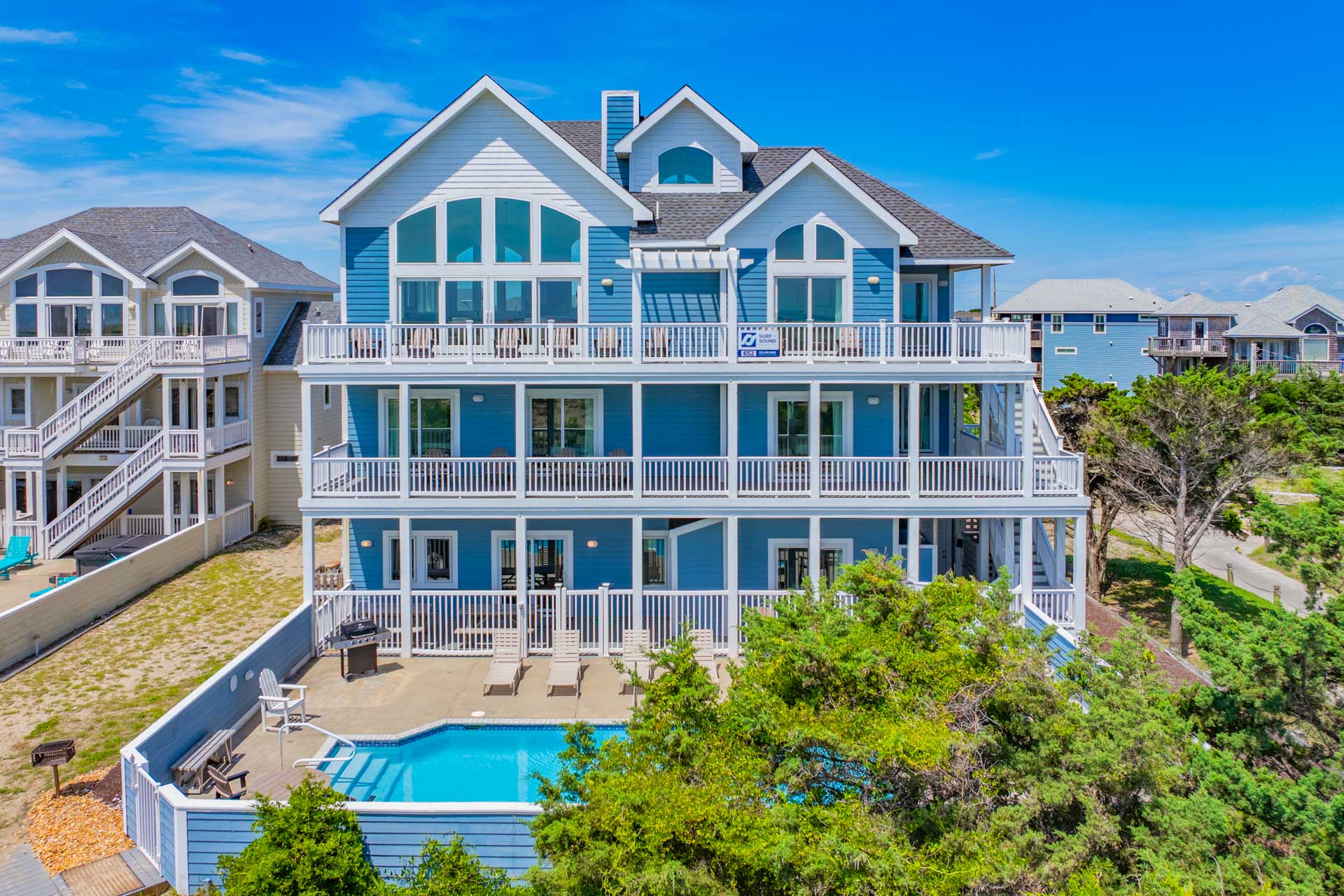 Surf Or Sound Realty 652 Castlemere Exterior 4