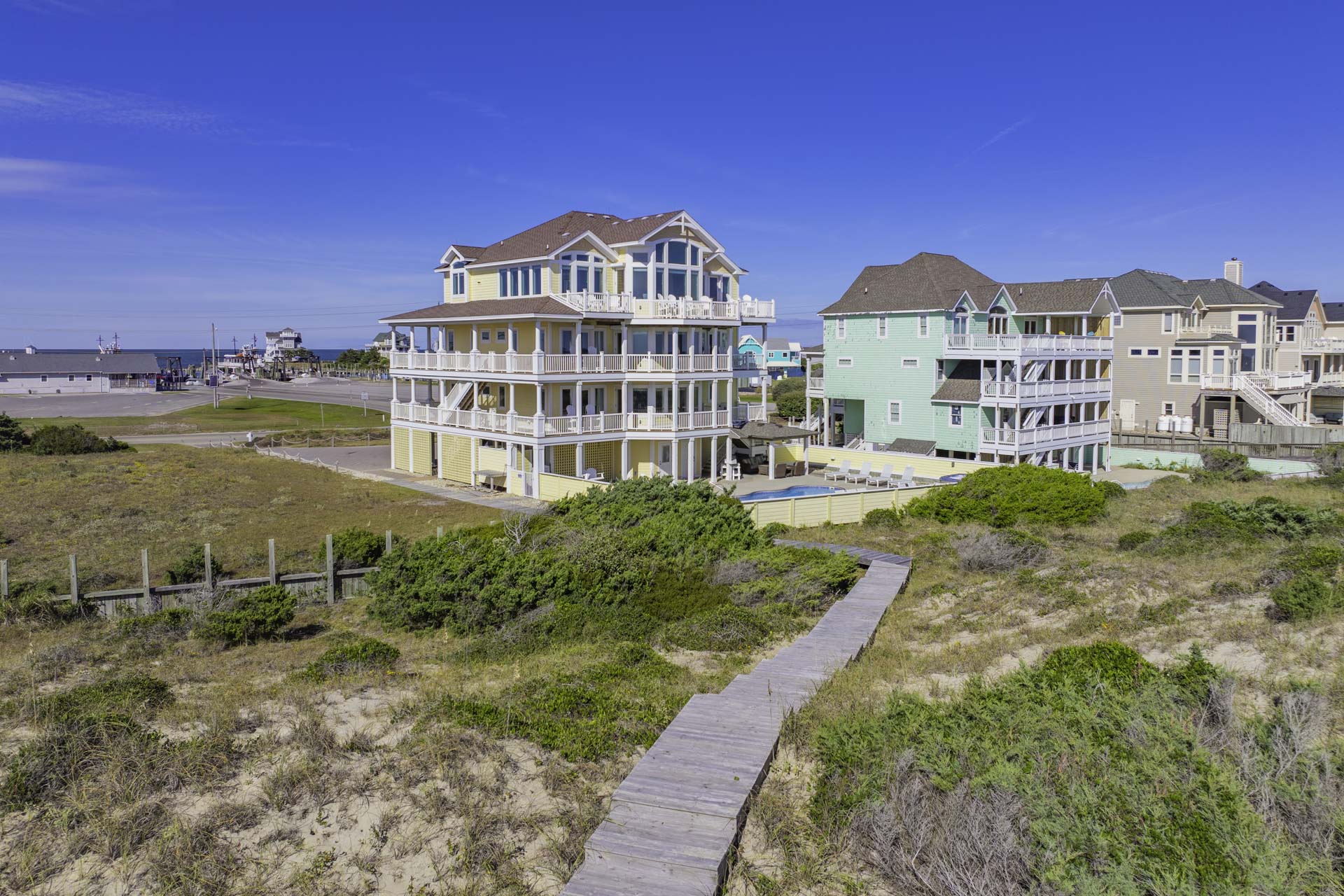 Surf Or Sound Realty 803 Chicken By The Sea Exterior 12